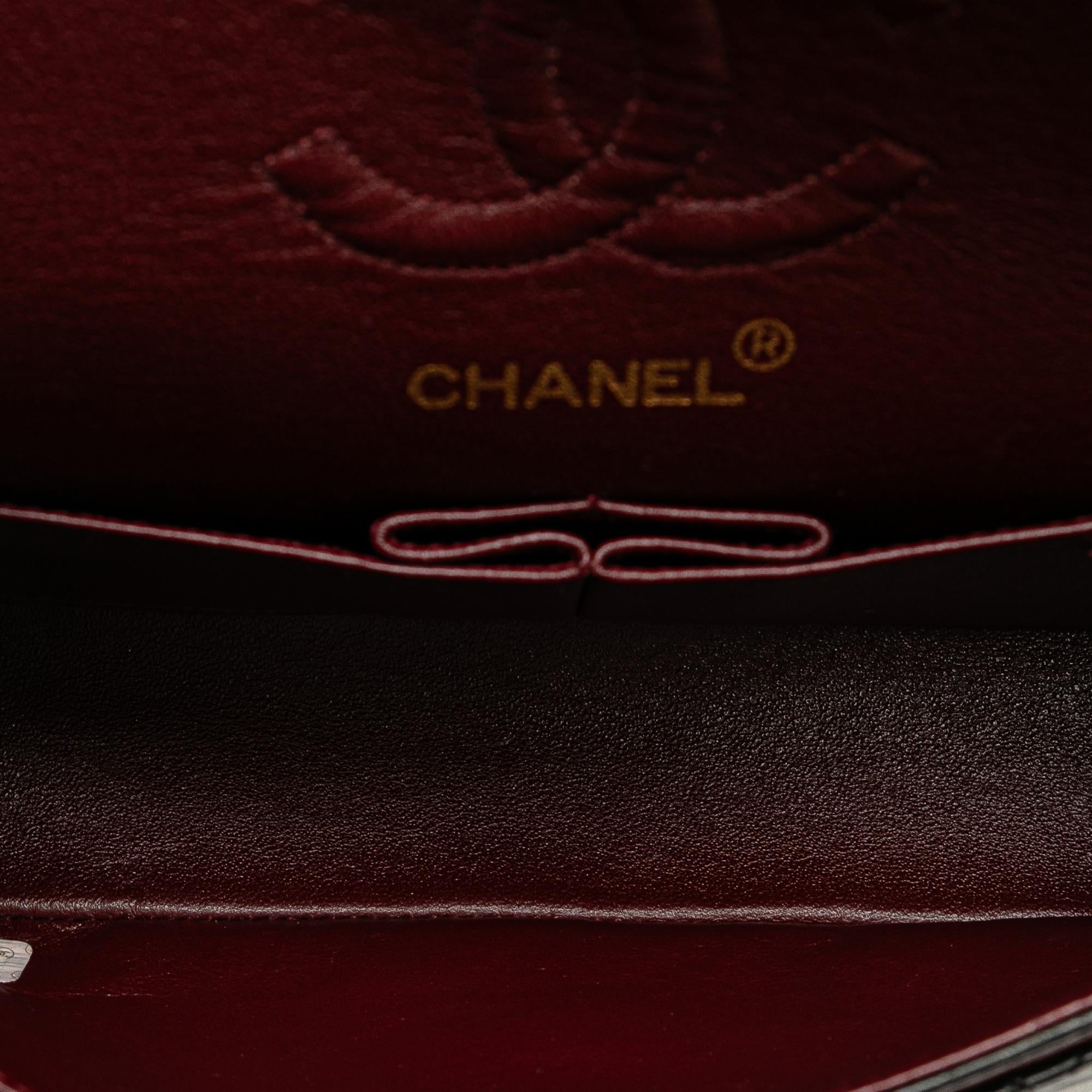 Chanel Small Classic Lambskin Double Flap (SHG-0Uyy0k)