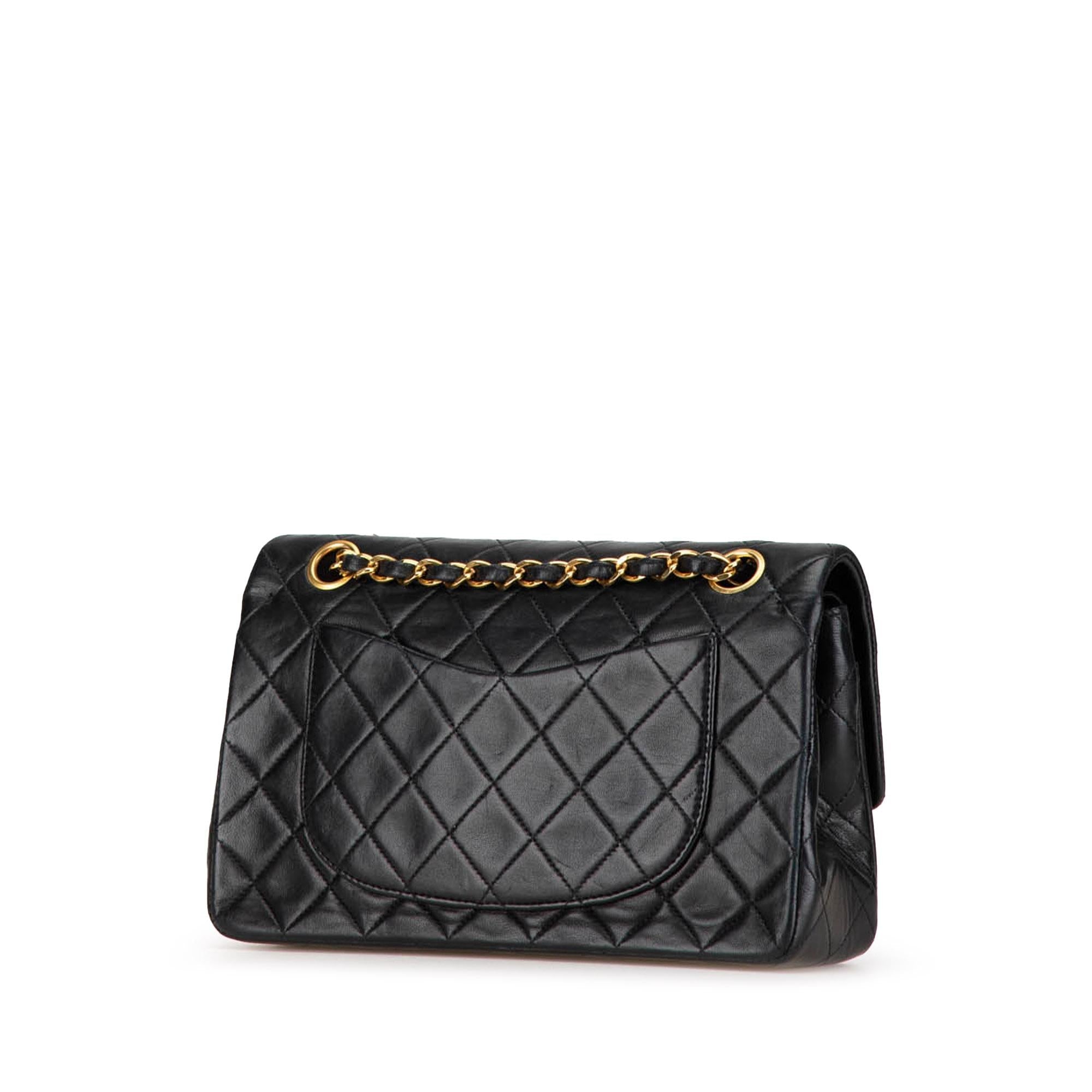 Chanel Small Classic Lambskin Double Flap (SHG-FdUf9U)