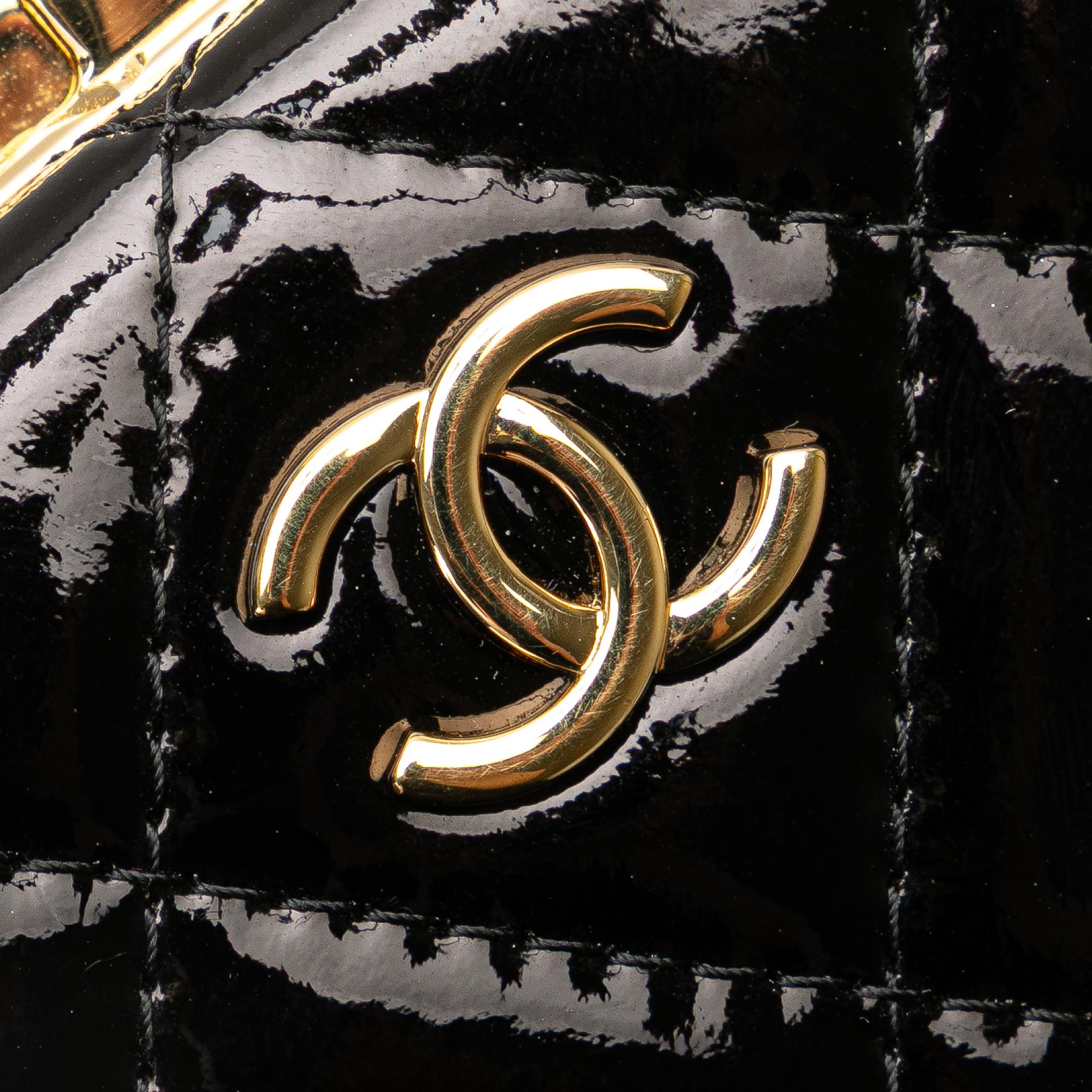 Chanel Small Glazed Goatskin Box With Chain