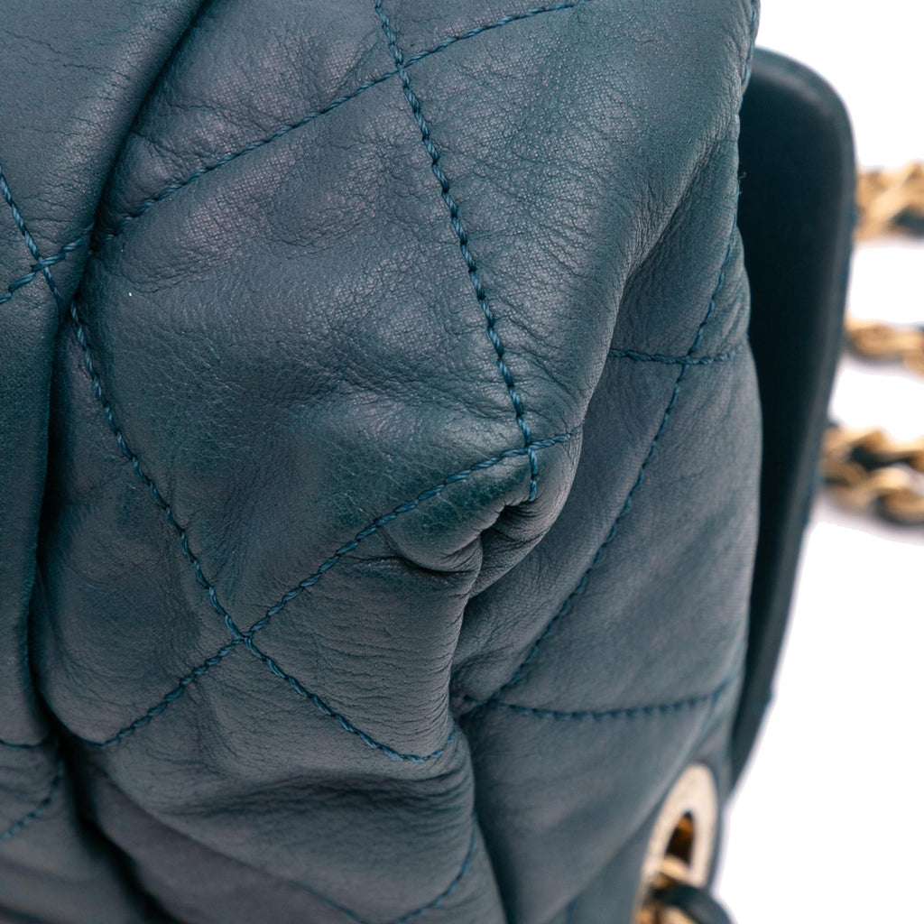 Chanel Small Iridescent Calfskin Chic Quilt Flap