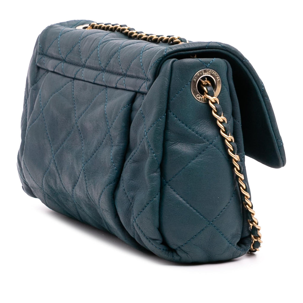 Chanel Small Iridescent Calfskin Chic Quilt Flap