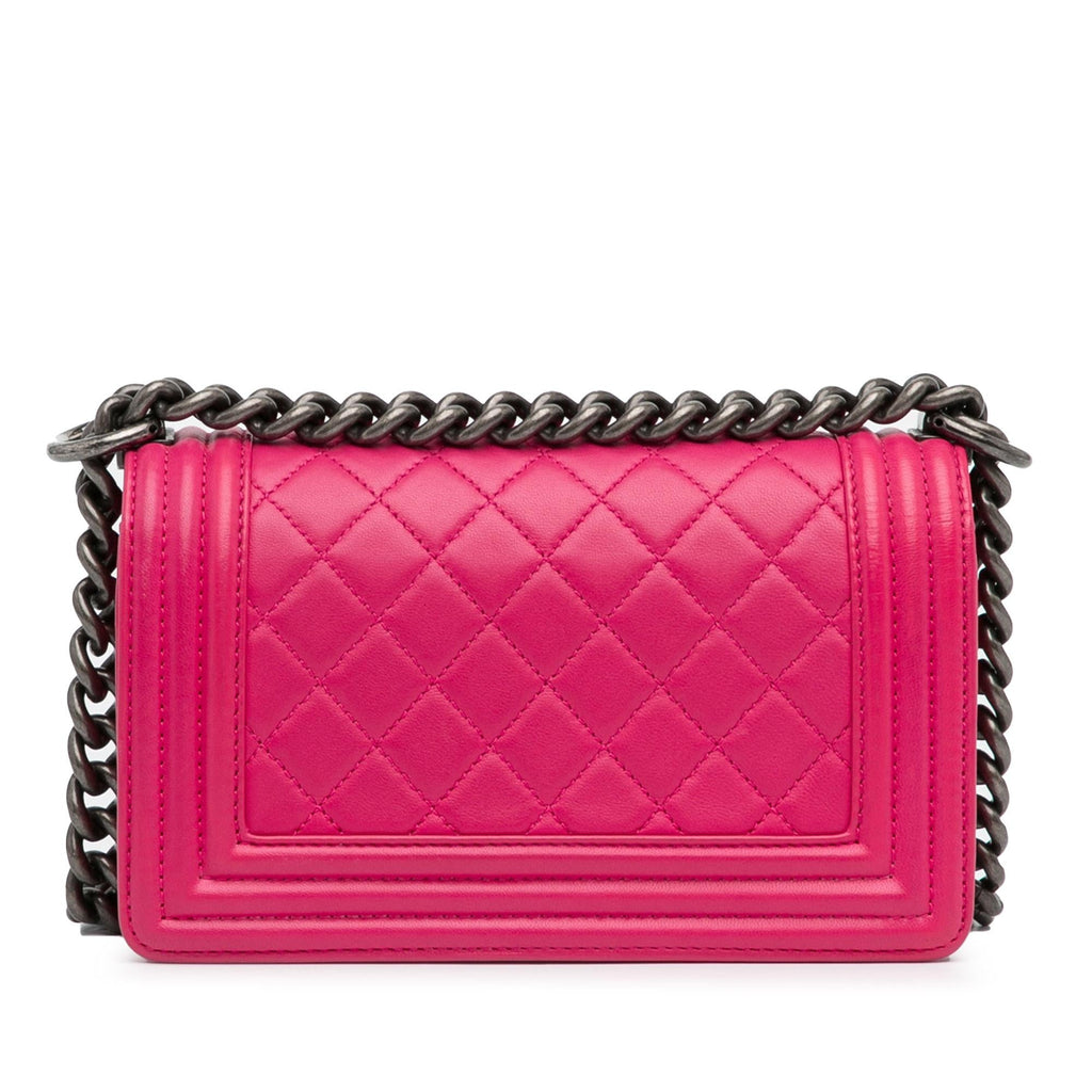 Chanel Small Lambskin Boy Flap (SHG-q4gnrk)