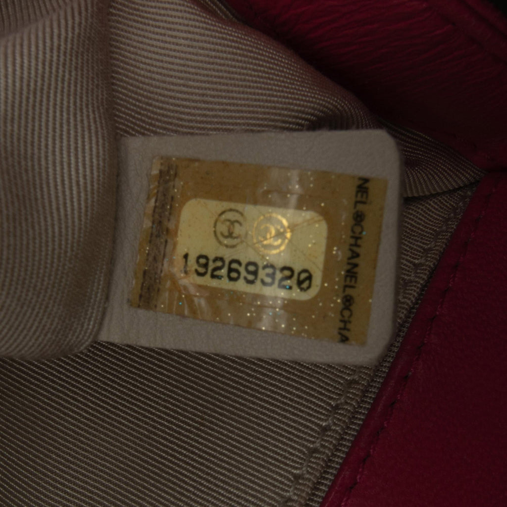 Chanel Small Lambskin Boy Flap (SHG-q4gnrk)