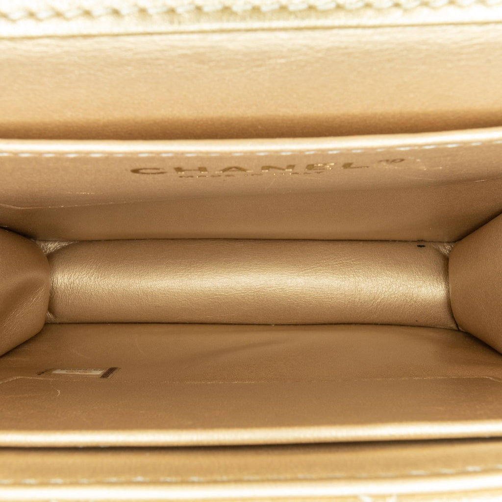 Chanel Small Lambskin Chic Pearls Flap (SHG-AarASt)