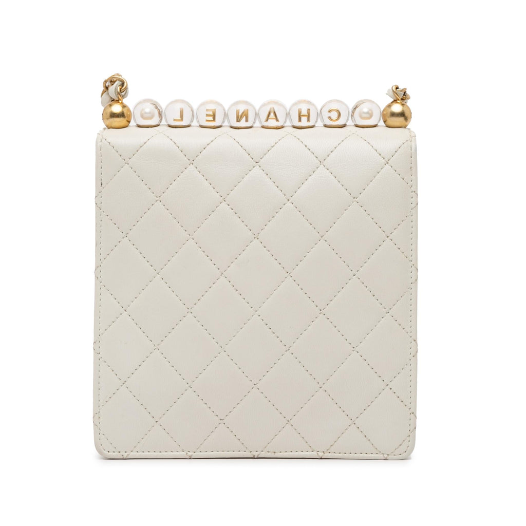 Chanel Small Lambskin Chic Pearls Flap (SHG-NEndrv)