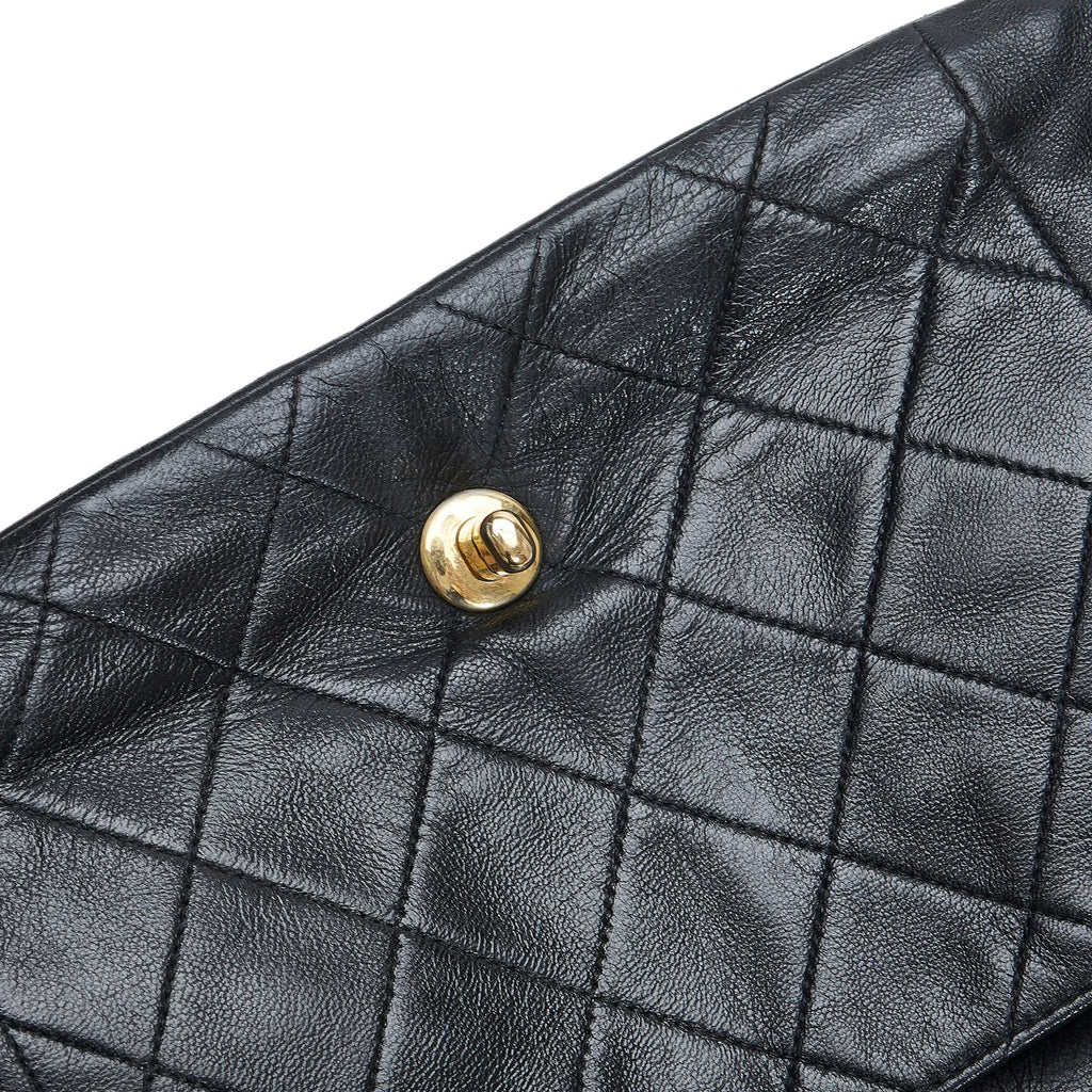 Chanel Small Lambskin Diana Flap (SHG-8DGqg7)