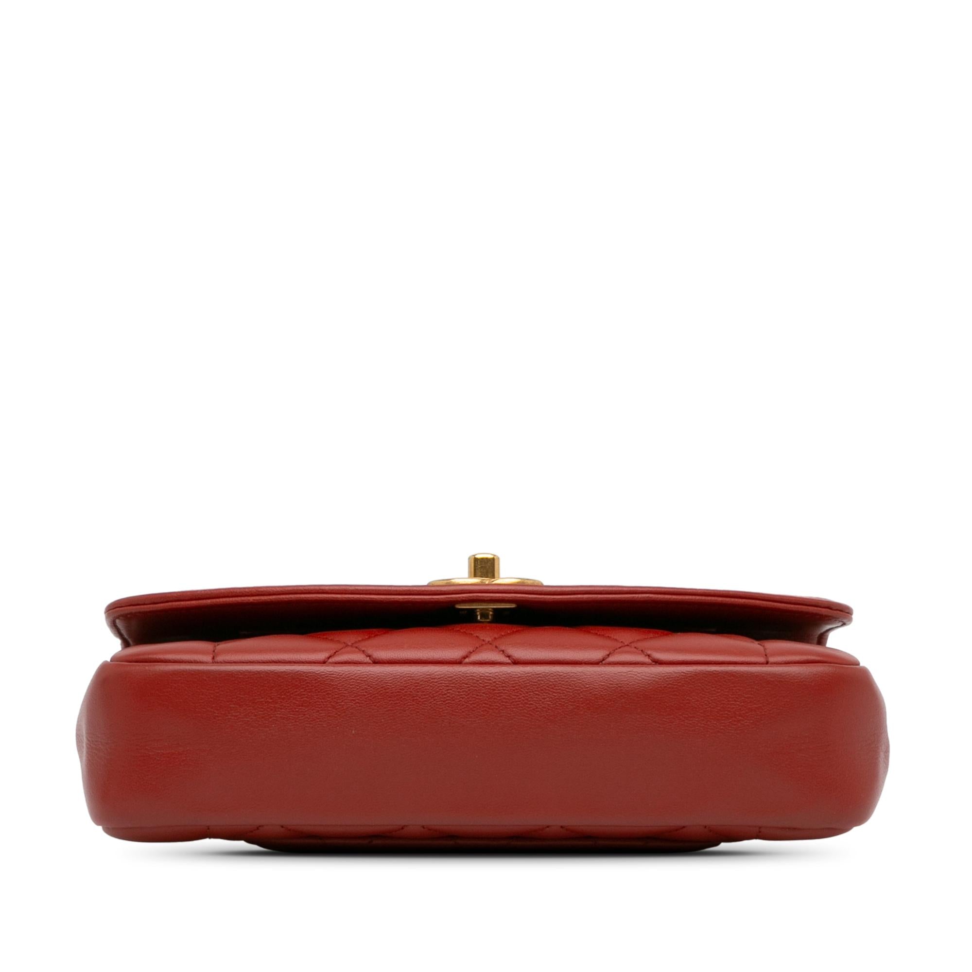 Chanel Small Lambskin Diana Flap (SHG-WdK1ak)