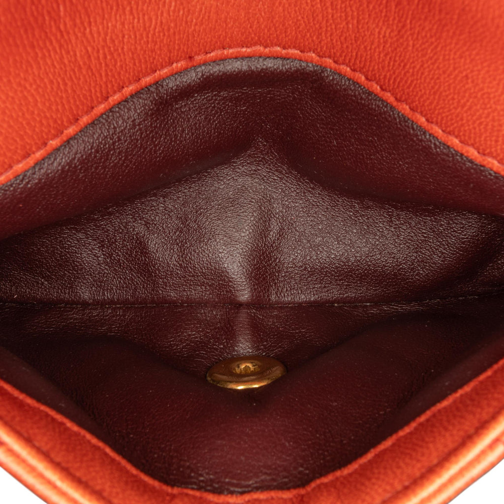 Chanel Small Lambskin Diana Flap (SHG-WdK1ak)
