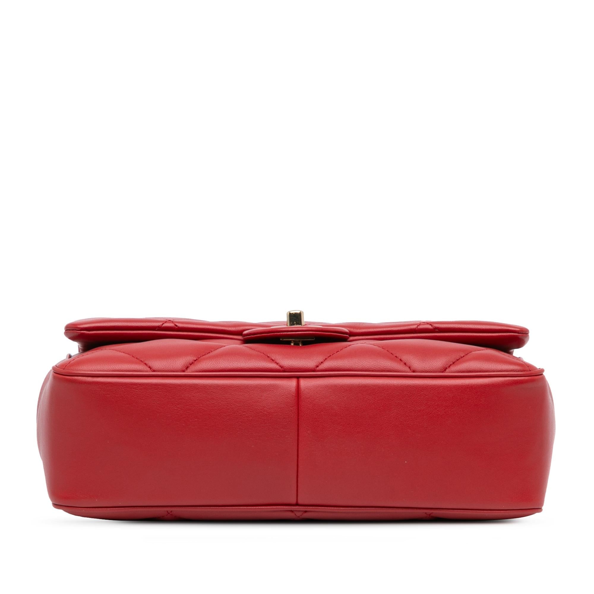 Chanel Small Lambskin Easy Carry Flap (SHG-TT4XIm)