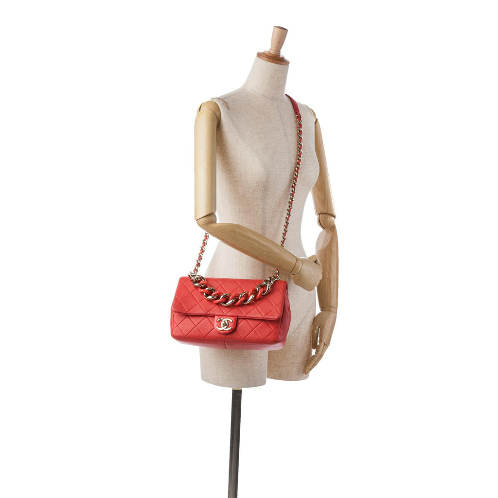 Chanel Small Lambskin Elegant Chain Single Flap (SHG-e6gpic)