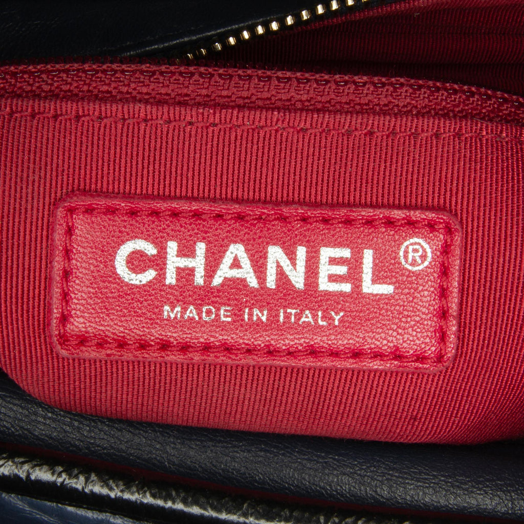 Chanel Small Lambskin Gabrielle Crossbody (SHG-oHIRma)