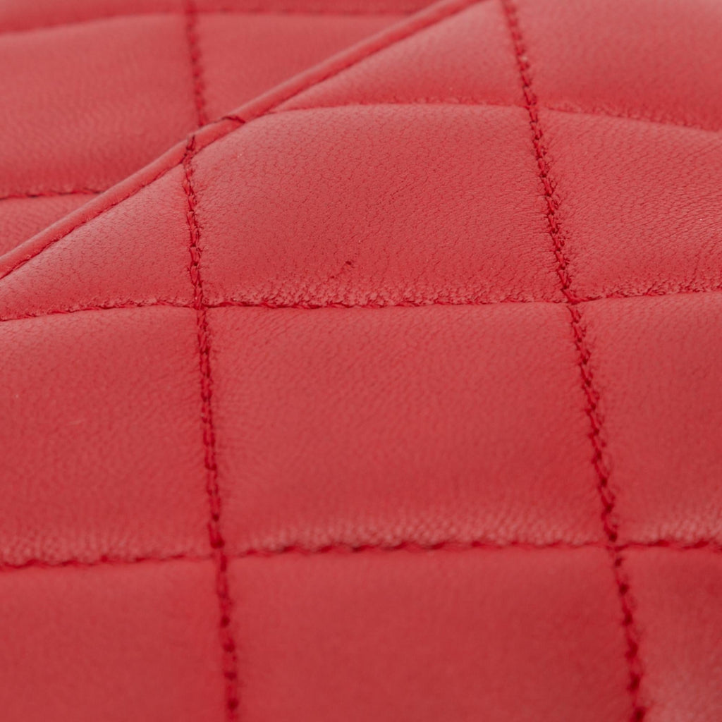 Chanel Small Lambskin Trendy CC Bowling (SHG-lOYrMx)