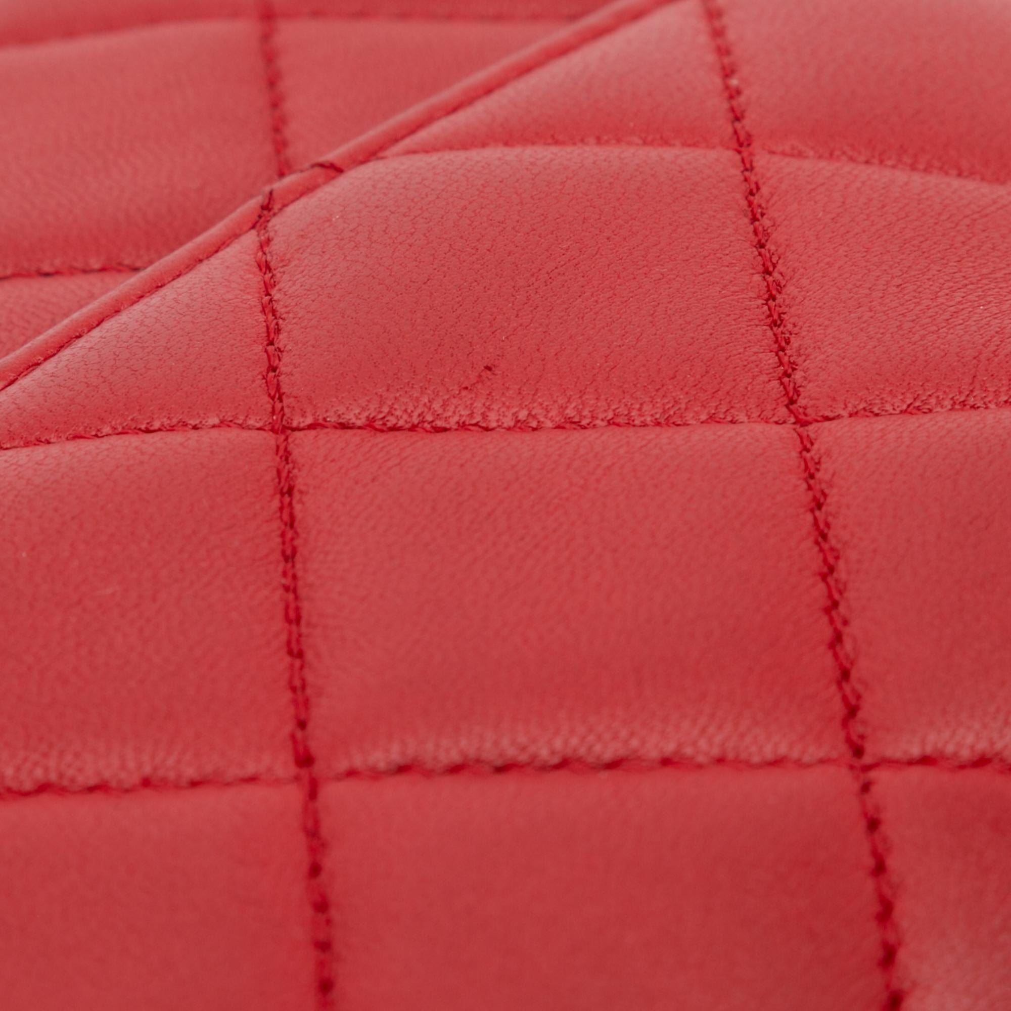 Chanel Small Lambskin Trendy CC Bowling (SHG-lOYrMx)