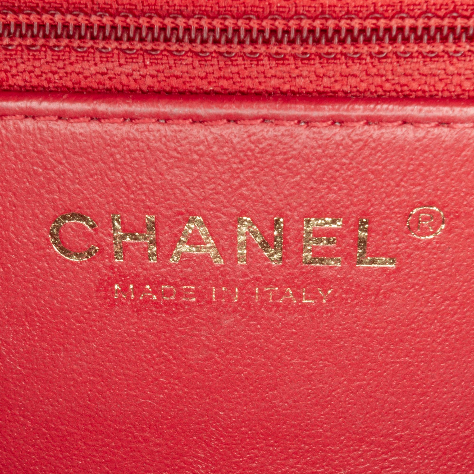 Chanel Small Lambskin Trendy CC Bowling (SHG-lOYrMx)