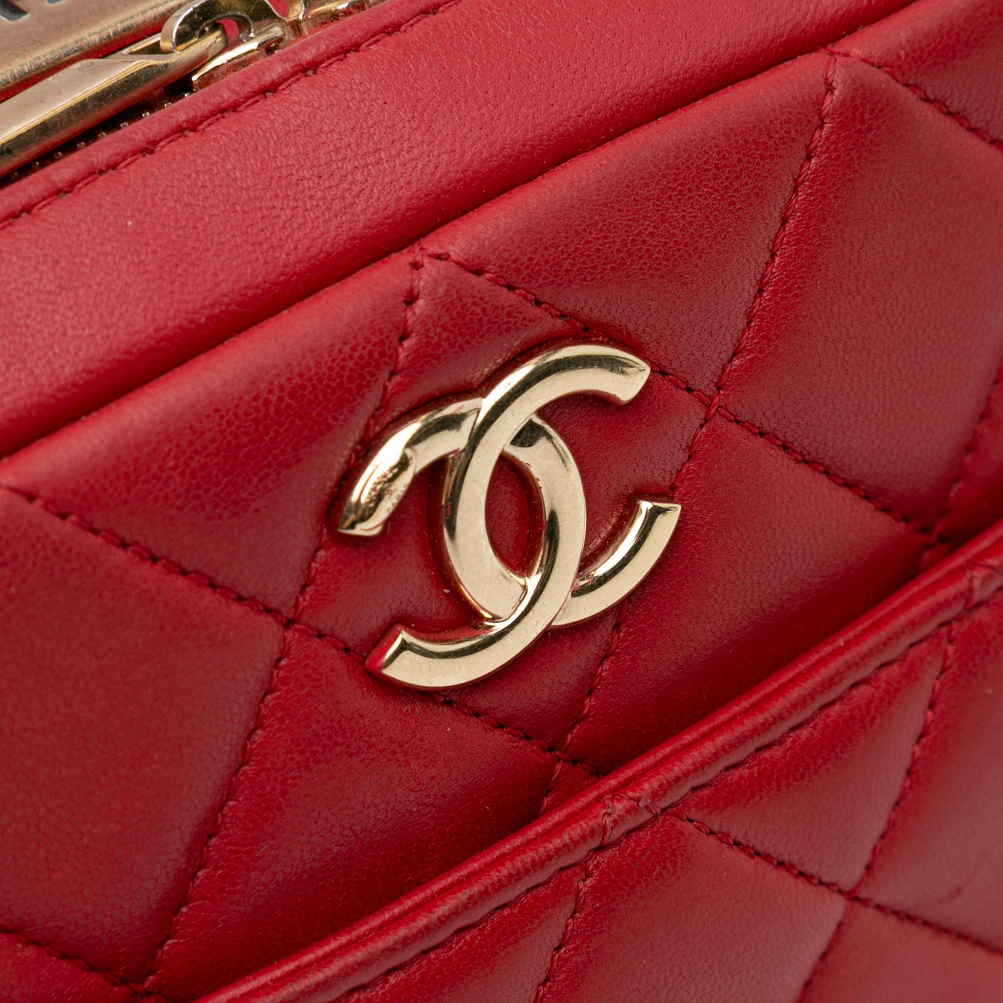 Chanel Small Lambskin Trendy CC Bowling (SHG-lOYrMx)
