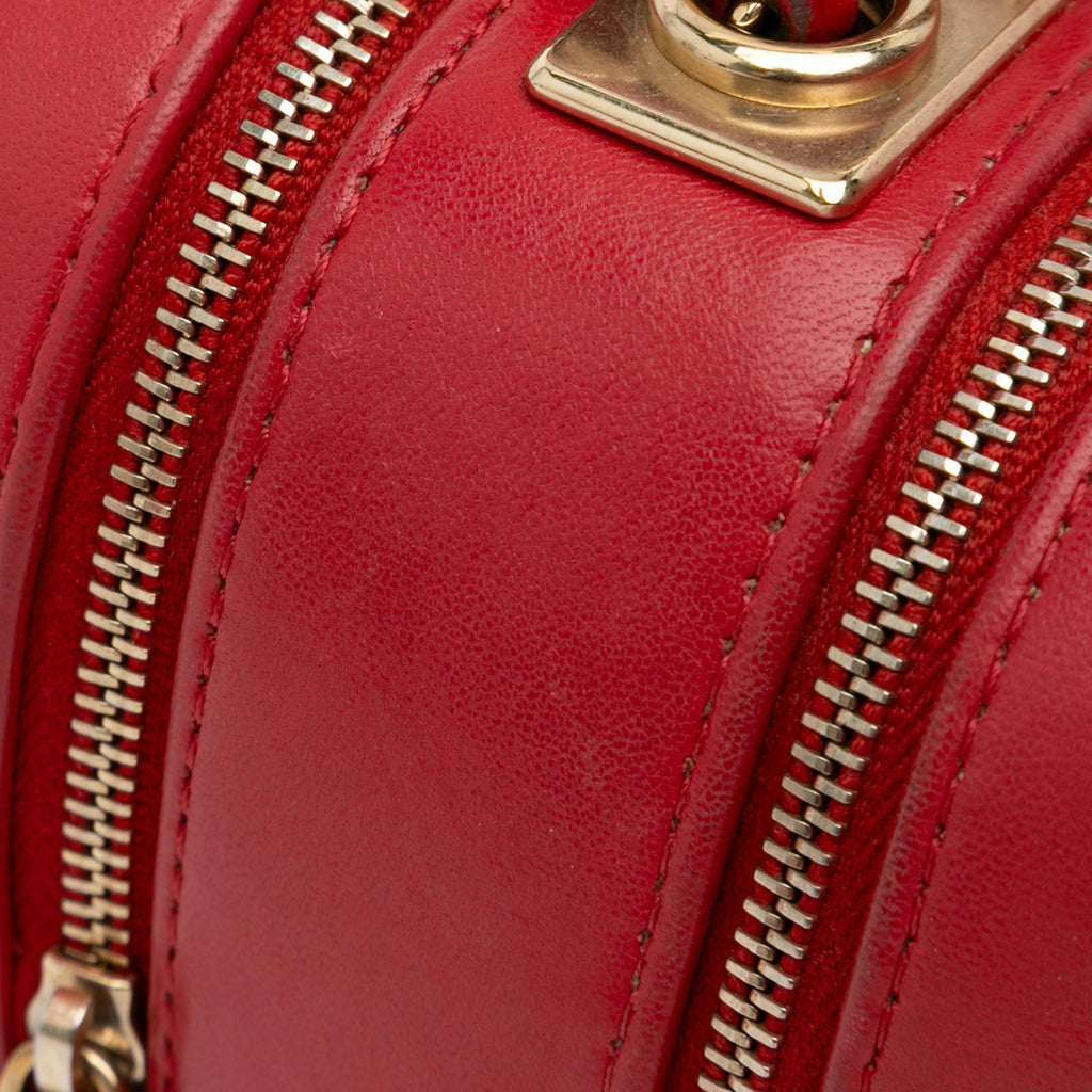 Chanel Small Lambskin Trendy CC Bowling (SHG-lOYrMx)