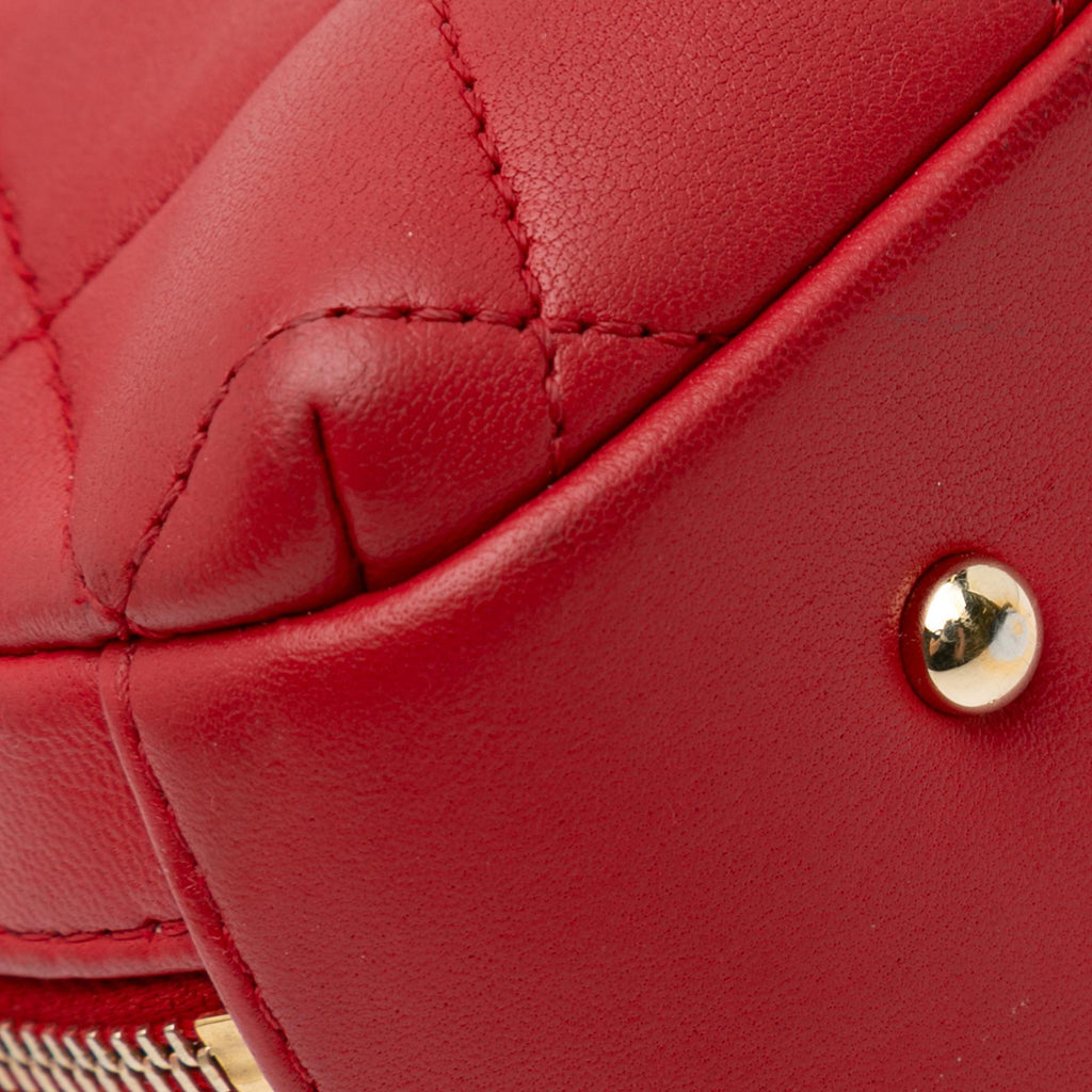 Chanel Small Lambskin Trendy CC Bowling (SHG-QJbngs)