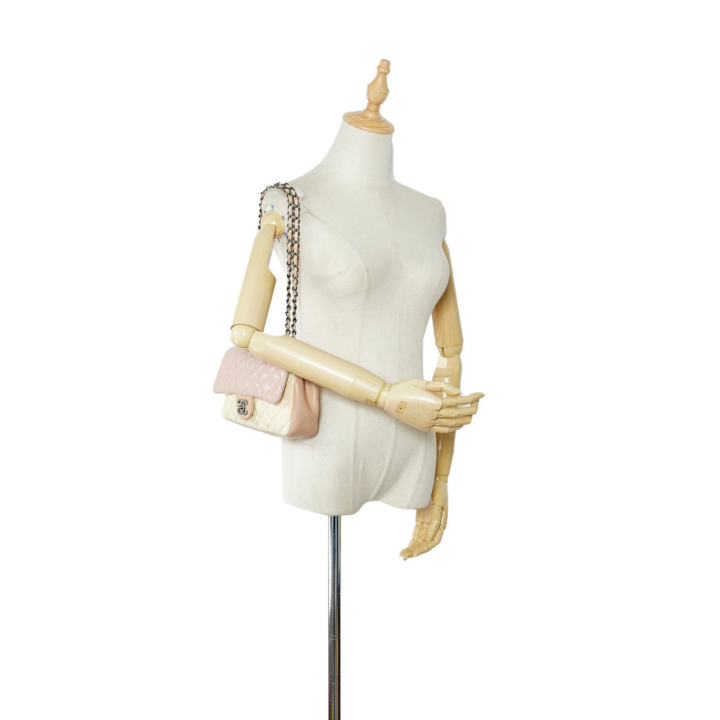Chanel Small Lambskin Tricolor Single Flap (SHG-S9mL1J)