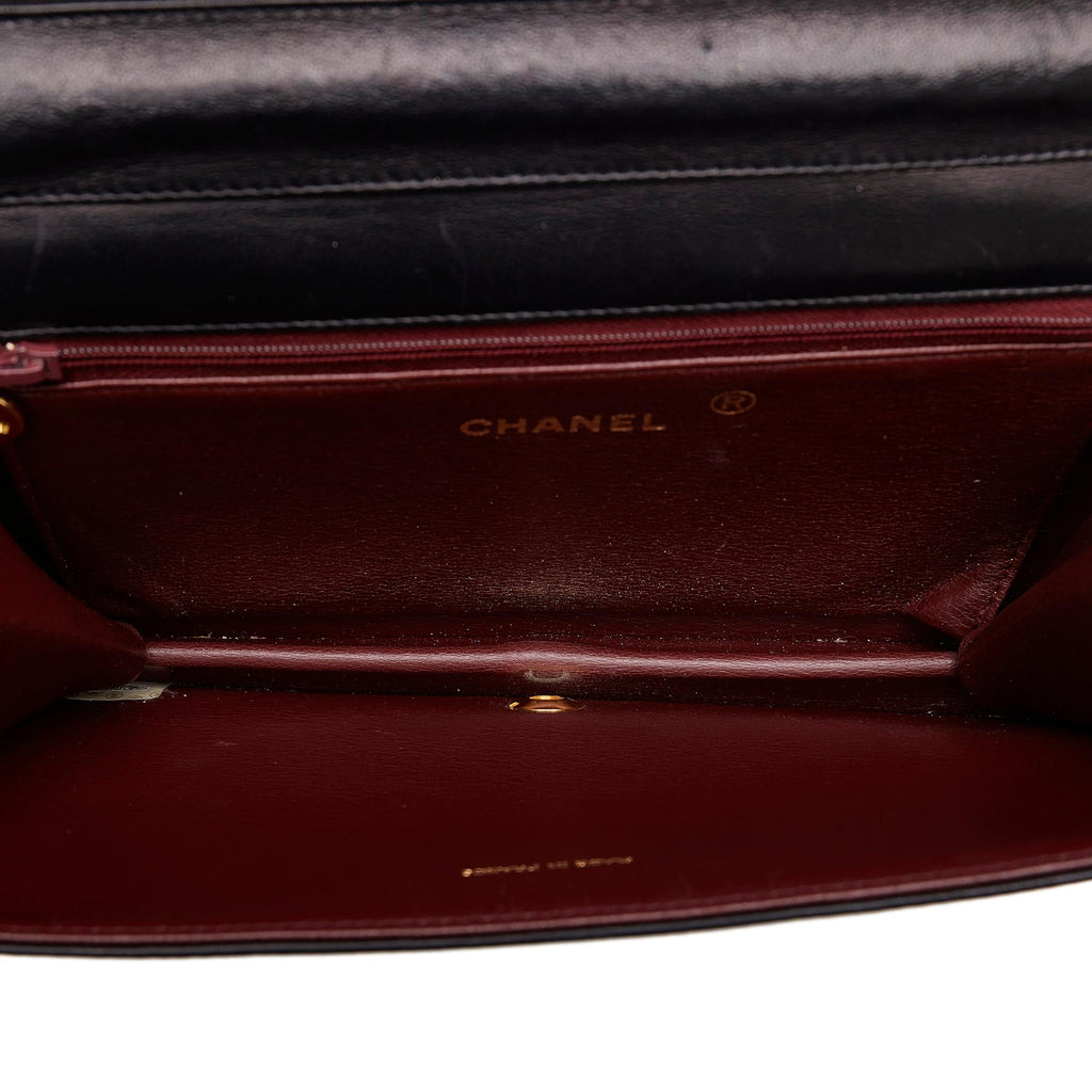 Chanel Small Matelasse Lambskin Chain Shoulder Bag (SHG-t9i4S0)