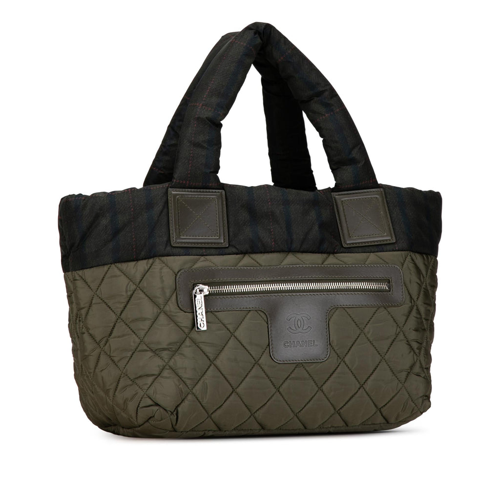 Chanel Small Nylon Coco Cocoon Tote (SHG-wOGaPm)