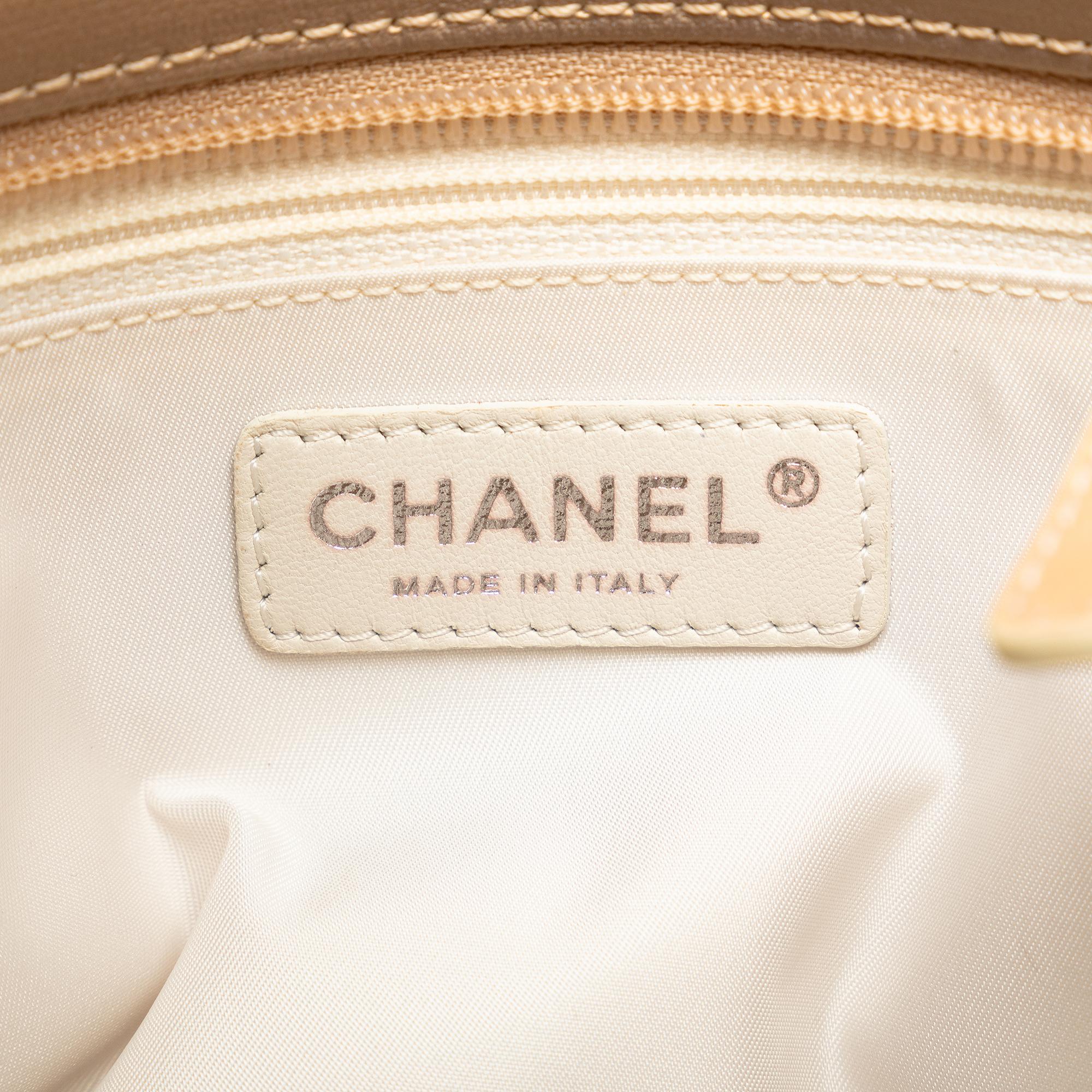 Chanel Small Paris-Biarritz Tote (SHG-tenv7D)