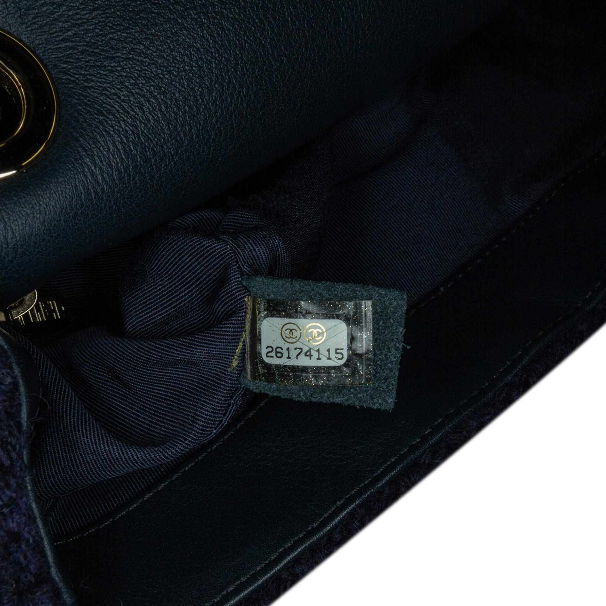 Chanel Small Paris Hamburg Cable Knit Flap (SHG-3xWf2e)
