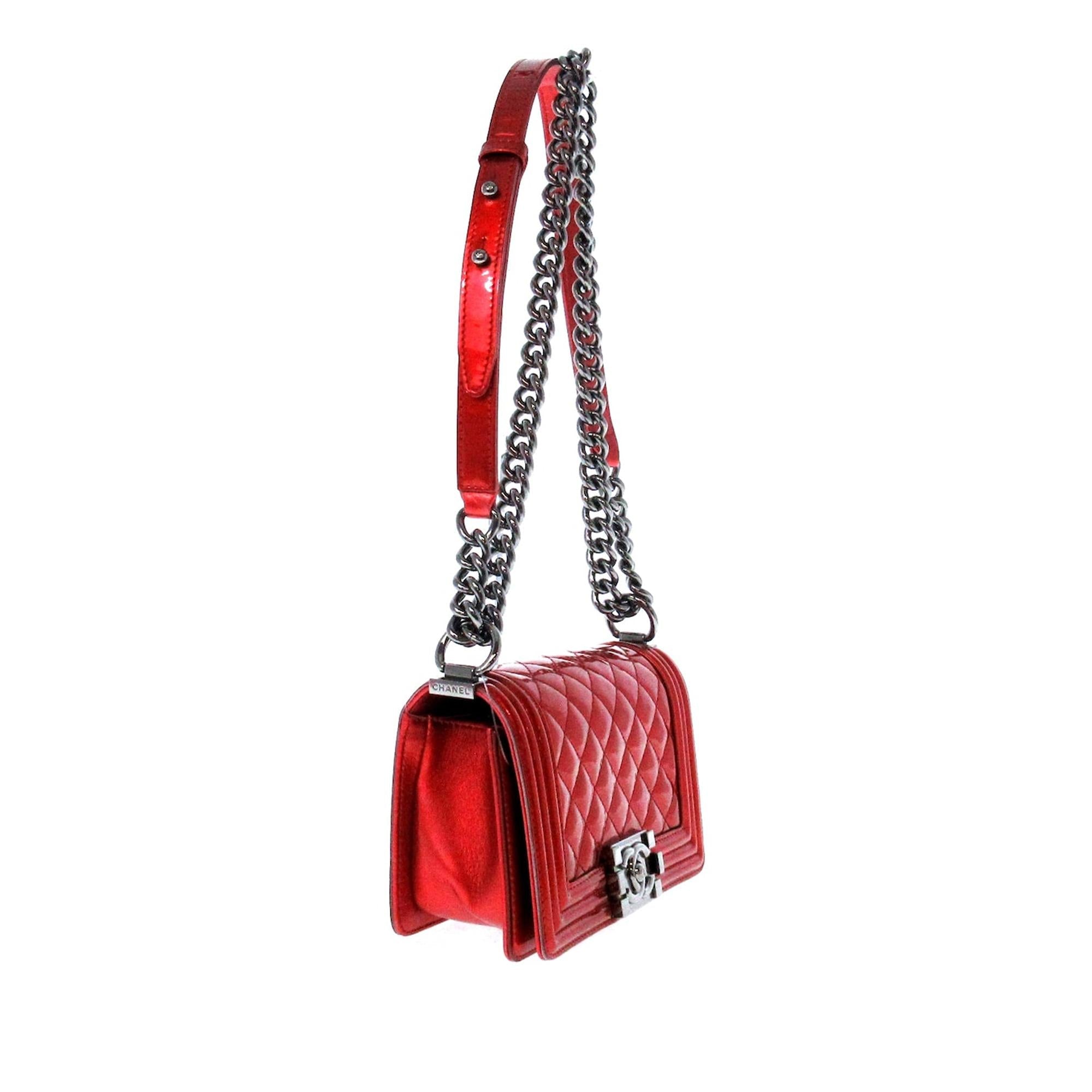 Chanel Small Patent Boy Flap Bag (SHG-4bgLtP)