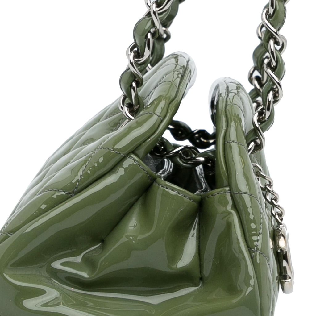 Chanel Small Patent Just Mademoiselle Shoulder Bag (SHG-QHjgzH)