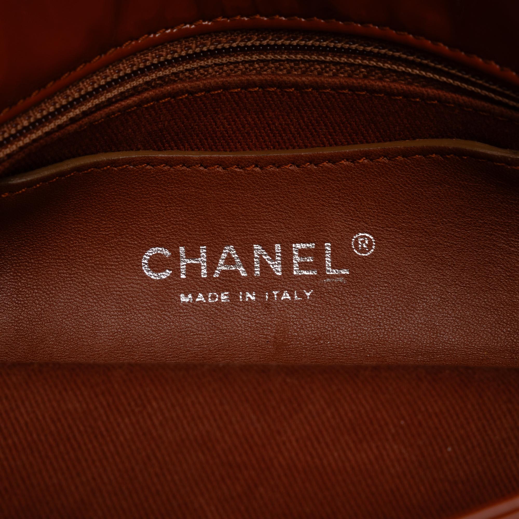 Chanel Small Patent Just Mademoiselle Shoulder Bag (SHG-eDqWnL)