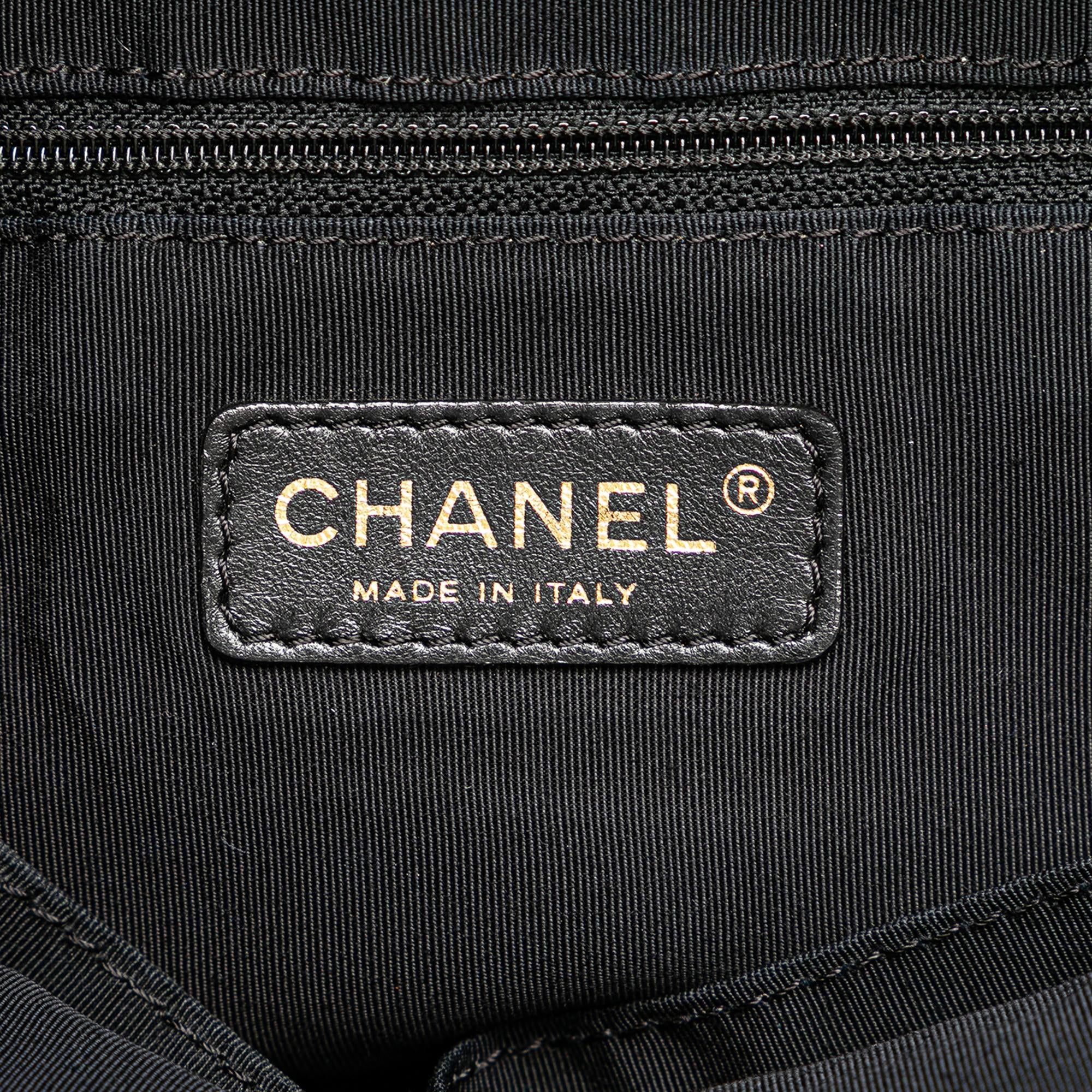 Chanel Small Quilted Calfskin Ca D'Oro Tote (SHG-gM3OPF)