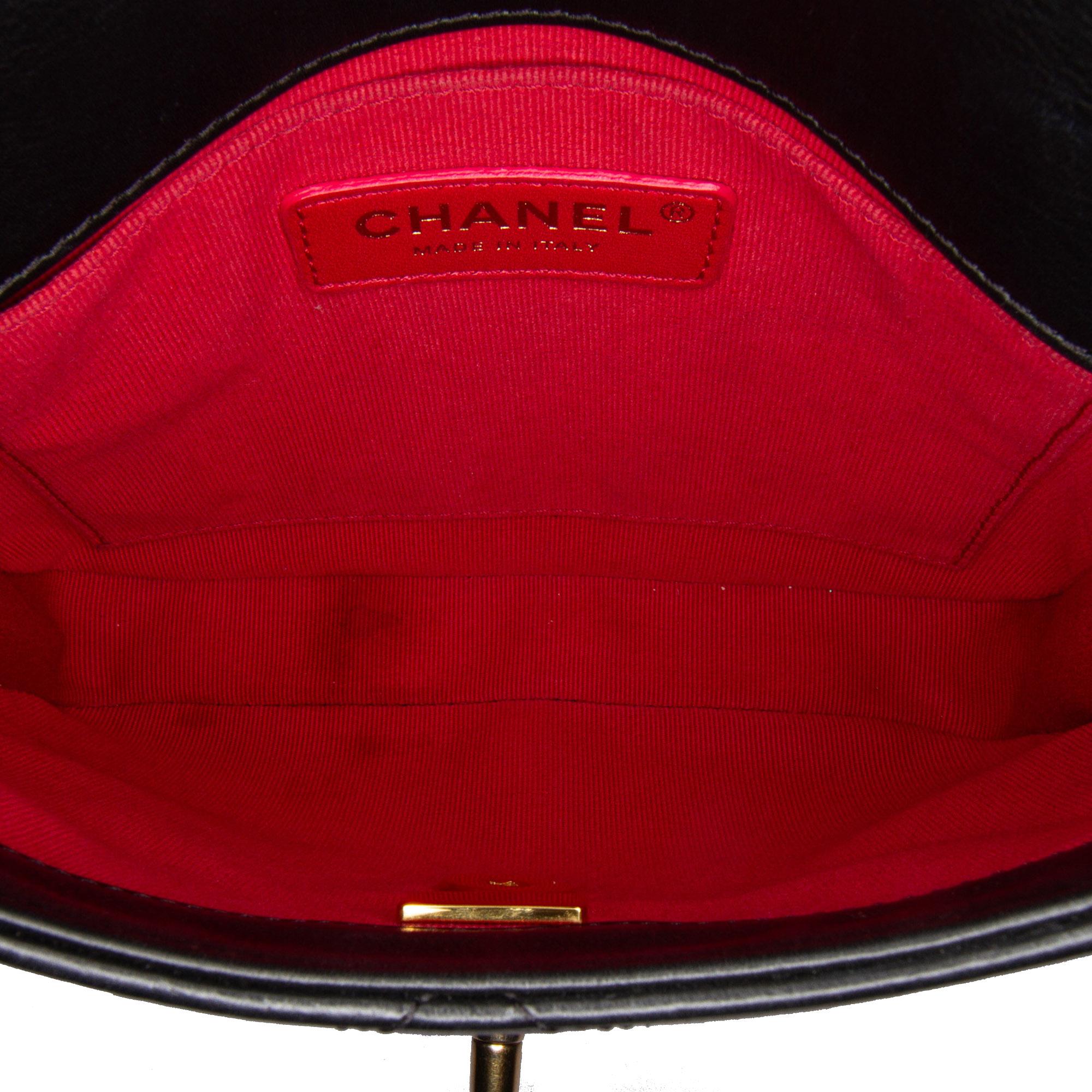 Chanel Small Quilted Calfskin Framing Chain Flap (SHG-KEPT2j)