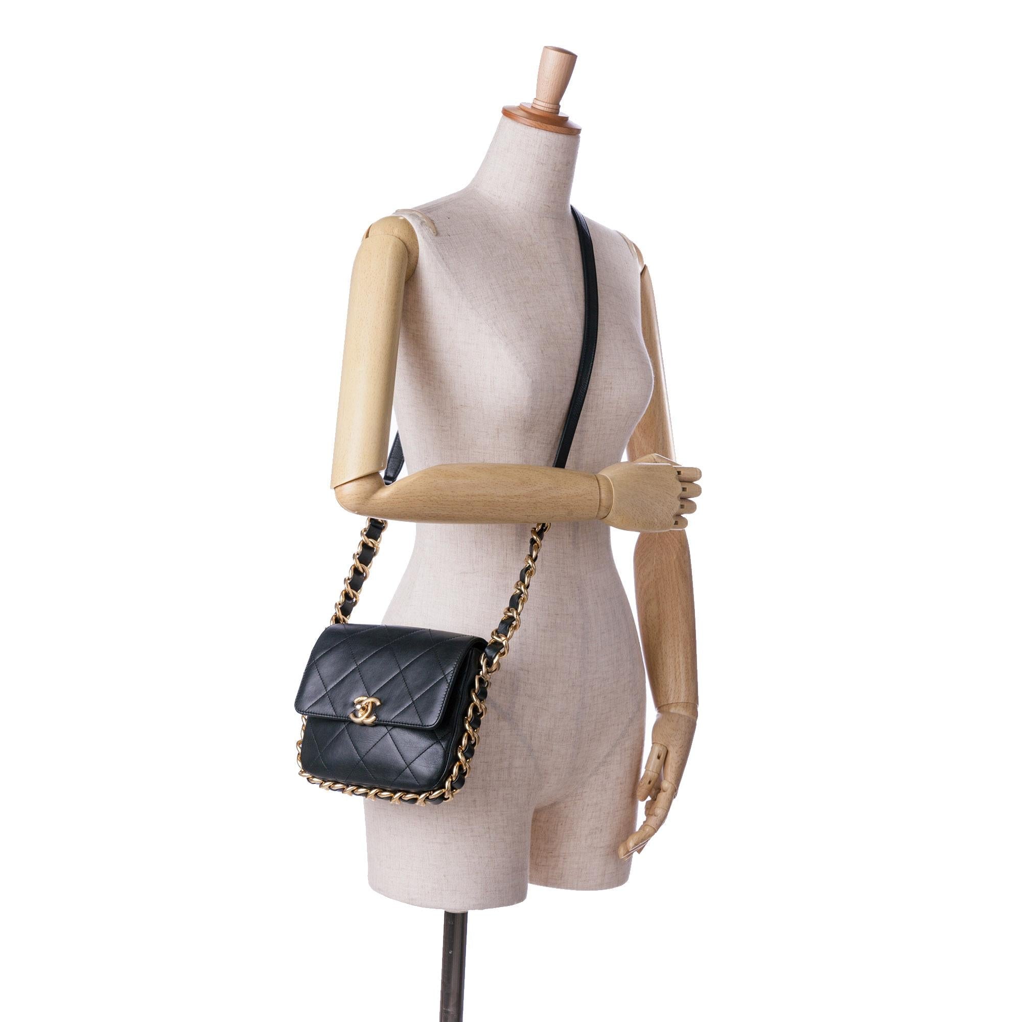 Chanel Small Quilted Calfskin Framing Chain Flap (SHG-KEPT2j)