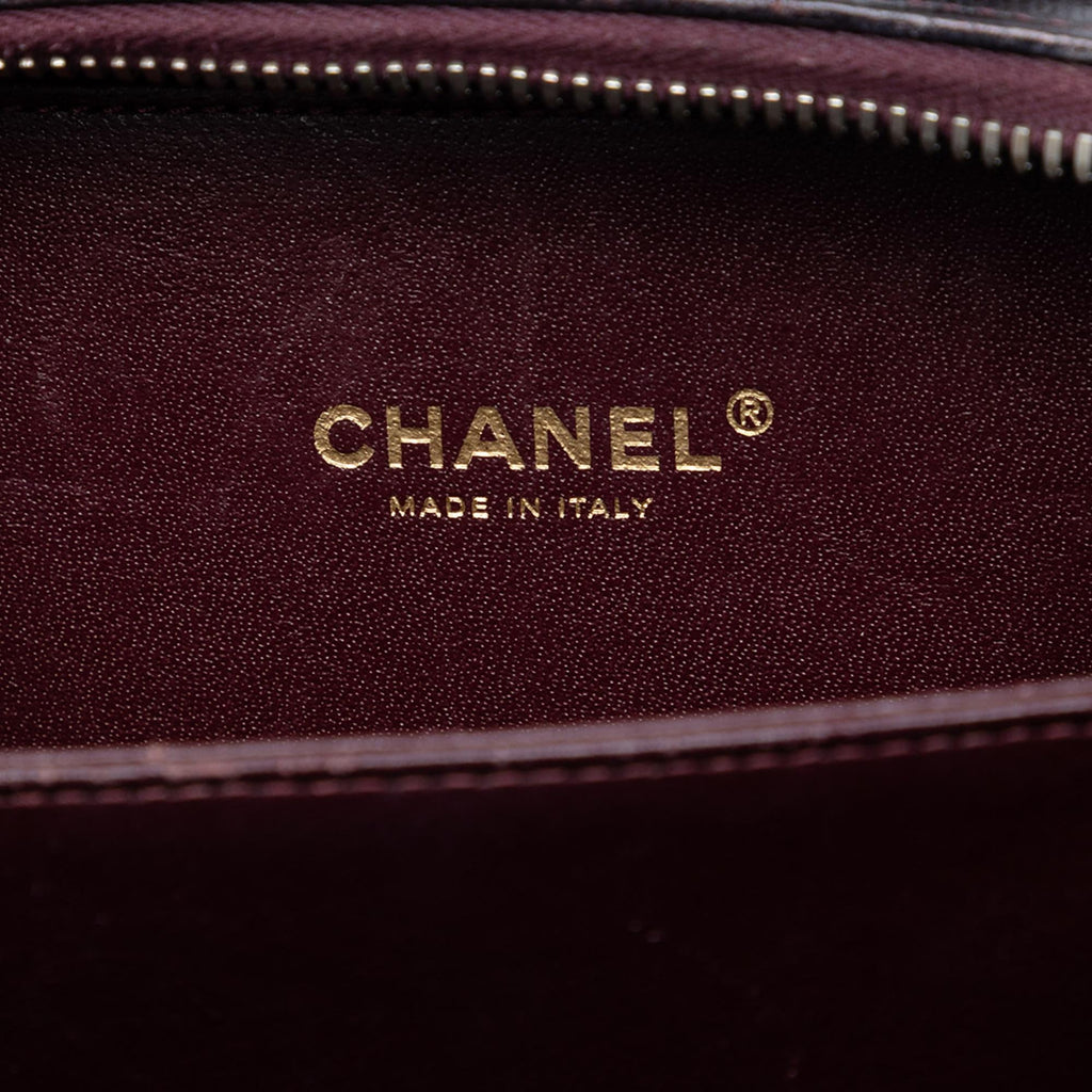 Chanel Small Quilted Caviar Filigree Vanity Case