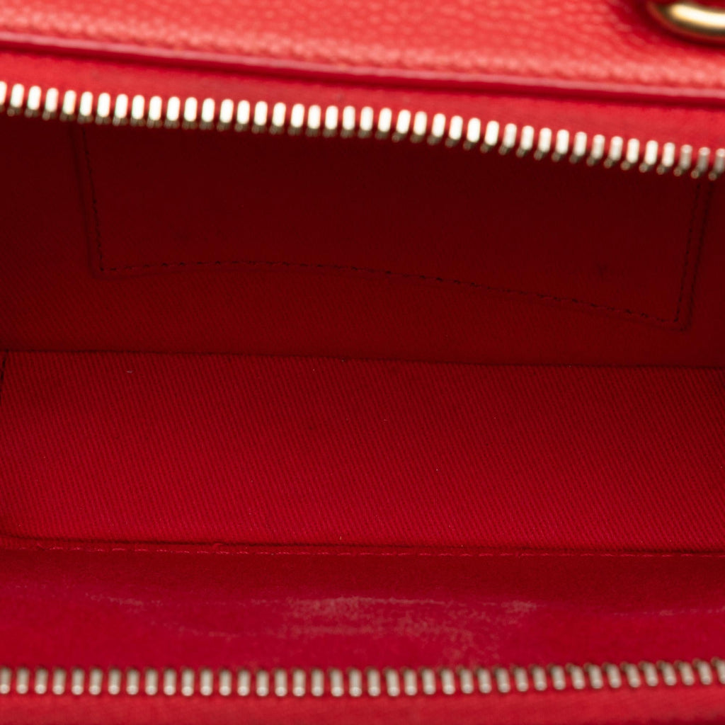 Chanel Small Quilted Caviar Top Handle Camera Bag (SHG-t5q9uY)