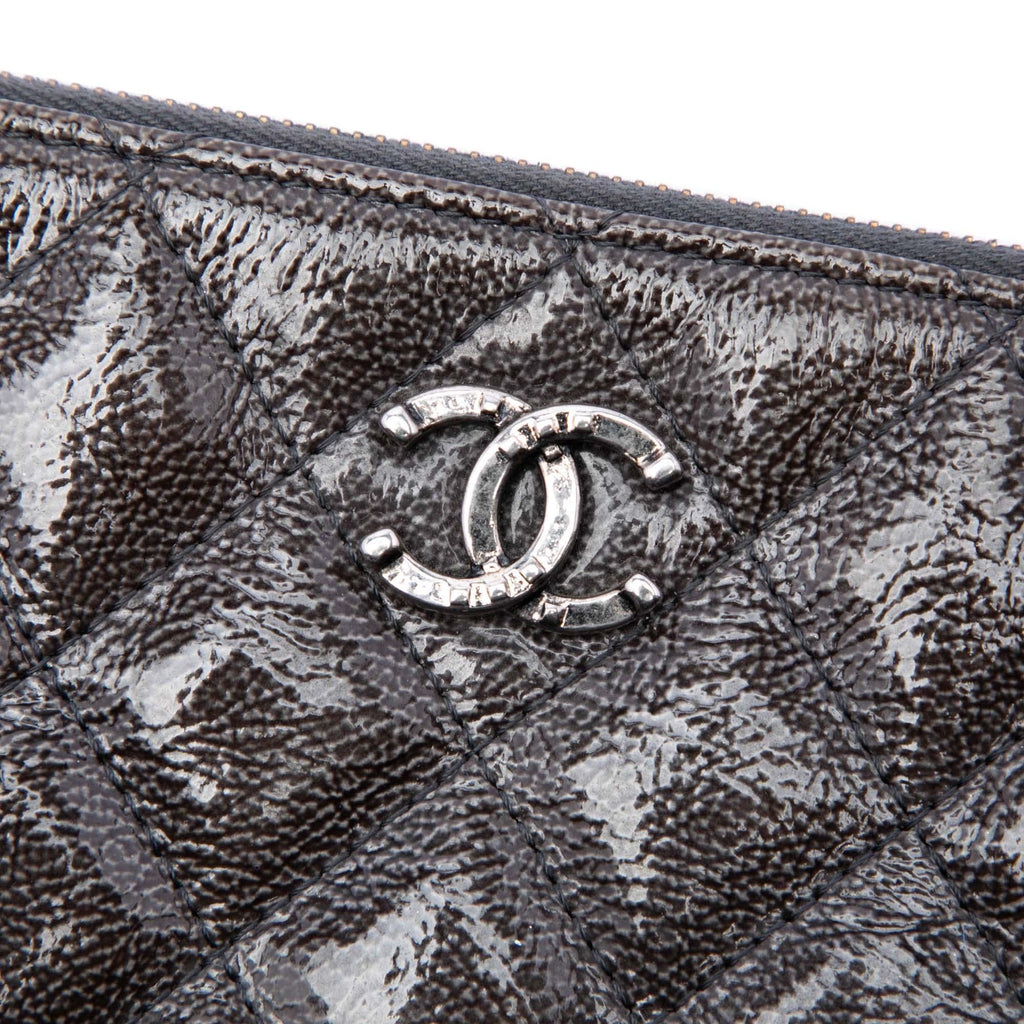 Chanel Small Quilted Crinkled Patent O Case Clutch