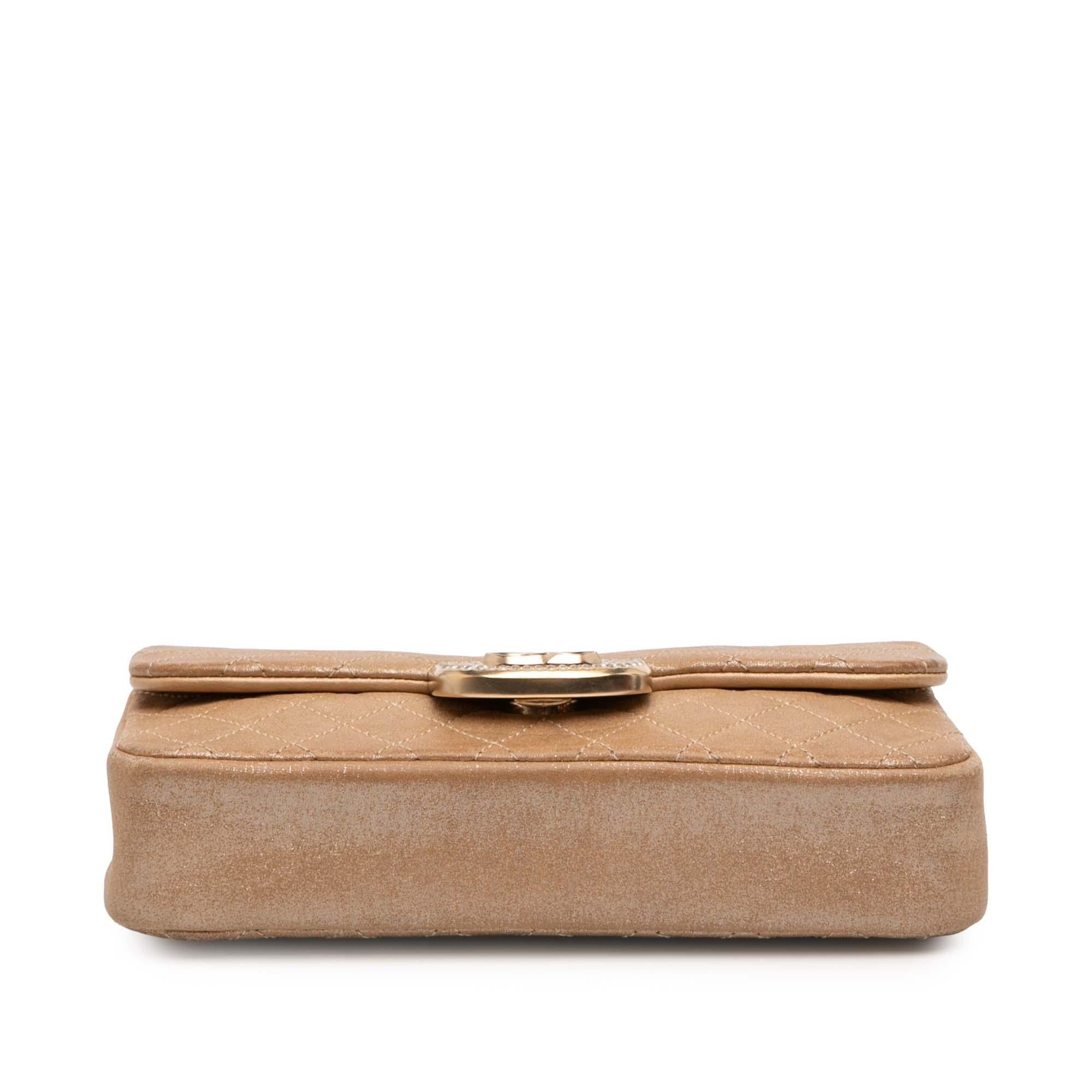 Chanel Small Quilted Iridescent Lambskin Pearl CC Crystal Flap