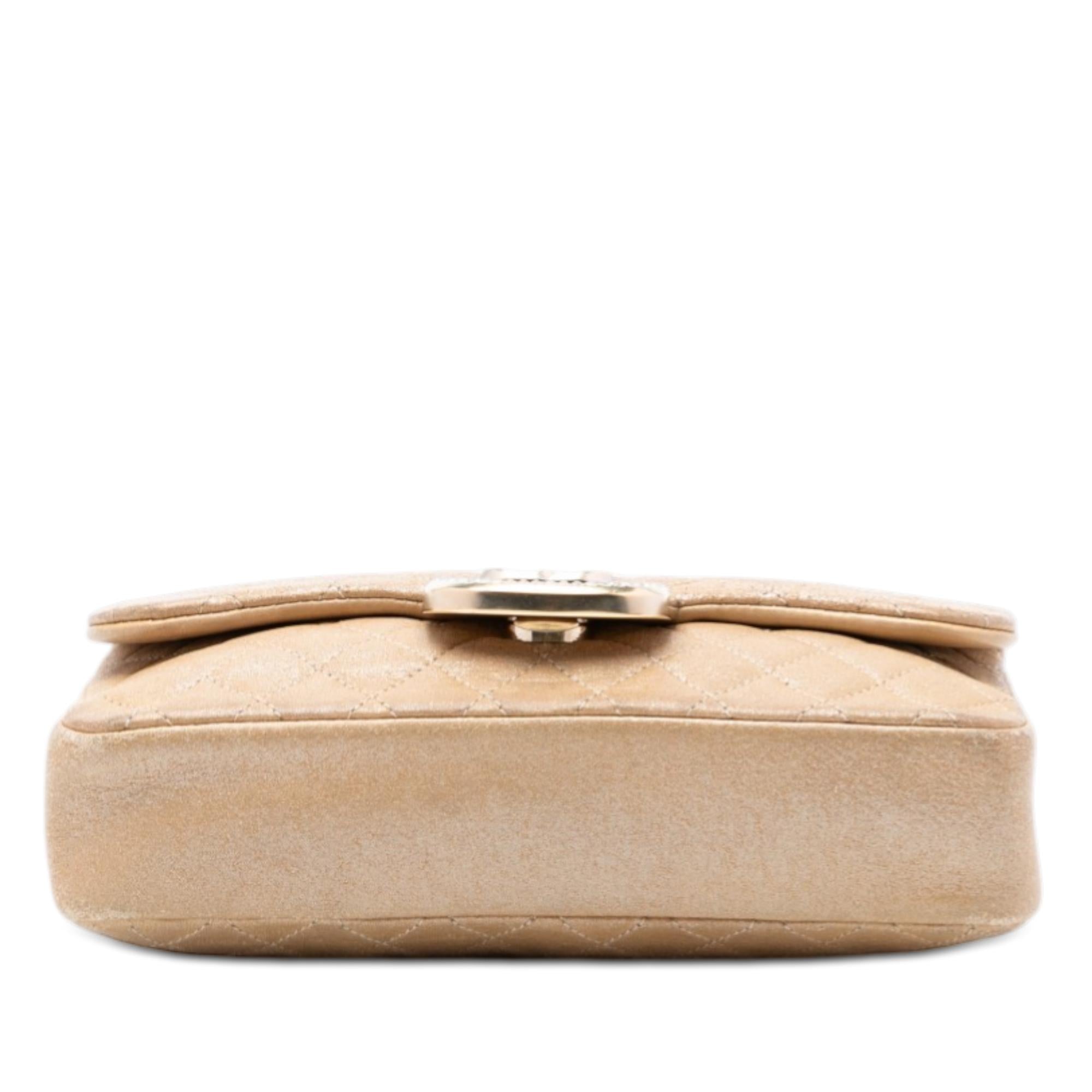 Chanel Small Quilted Iridescent Lambskin Pearl CC Crystal Flap
