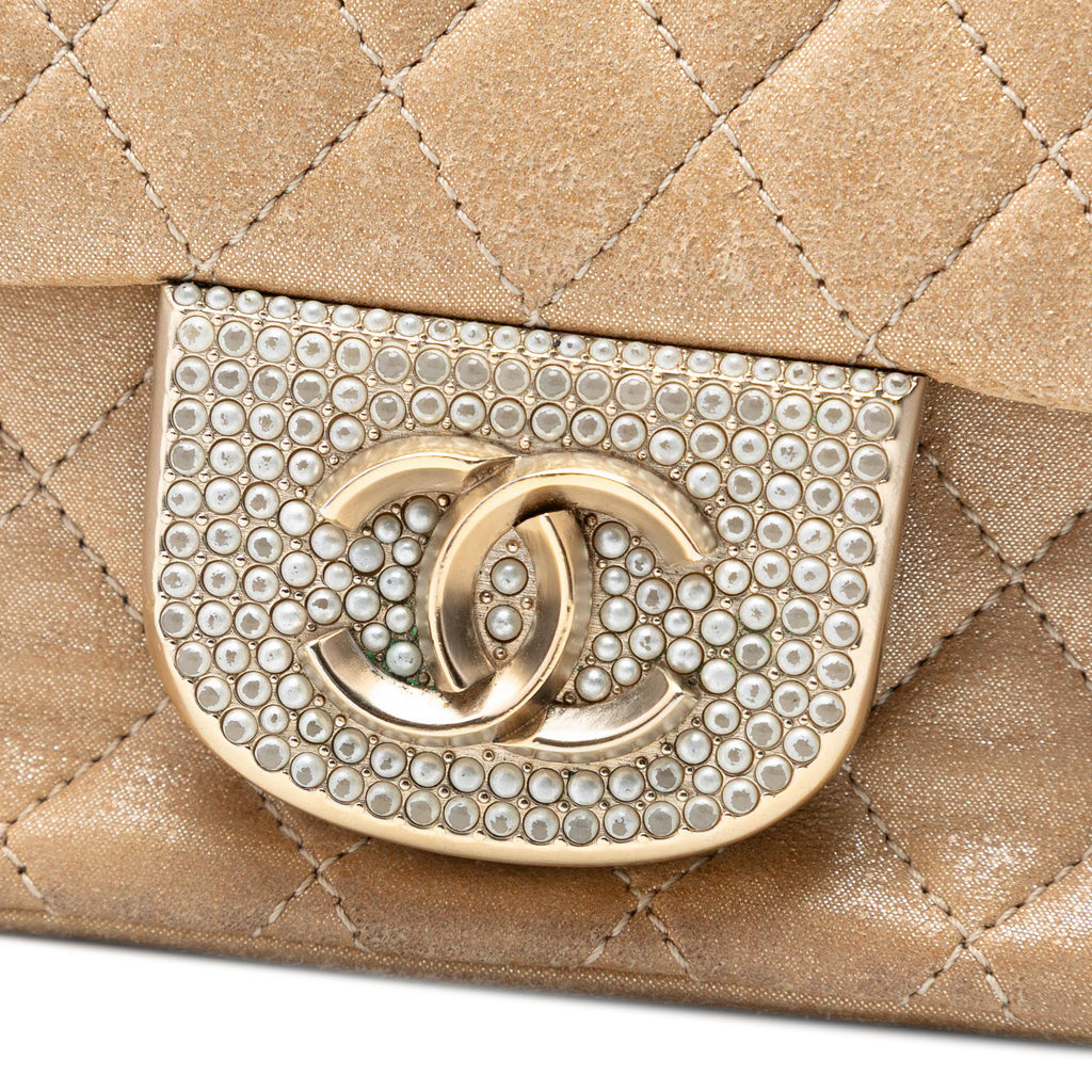 Chanel Small Quilted Iridescent Lambskin Pearl CC Crystal Flap