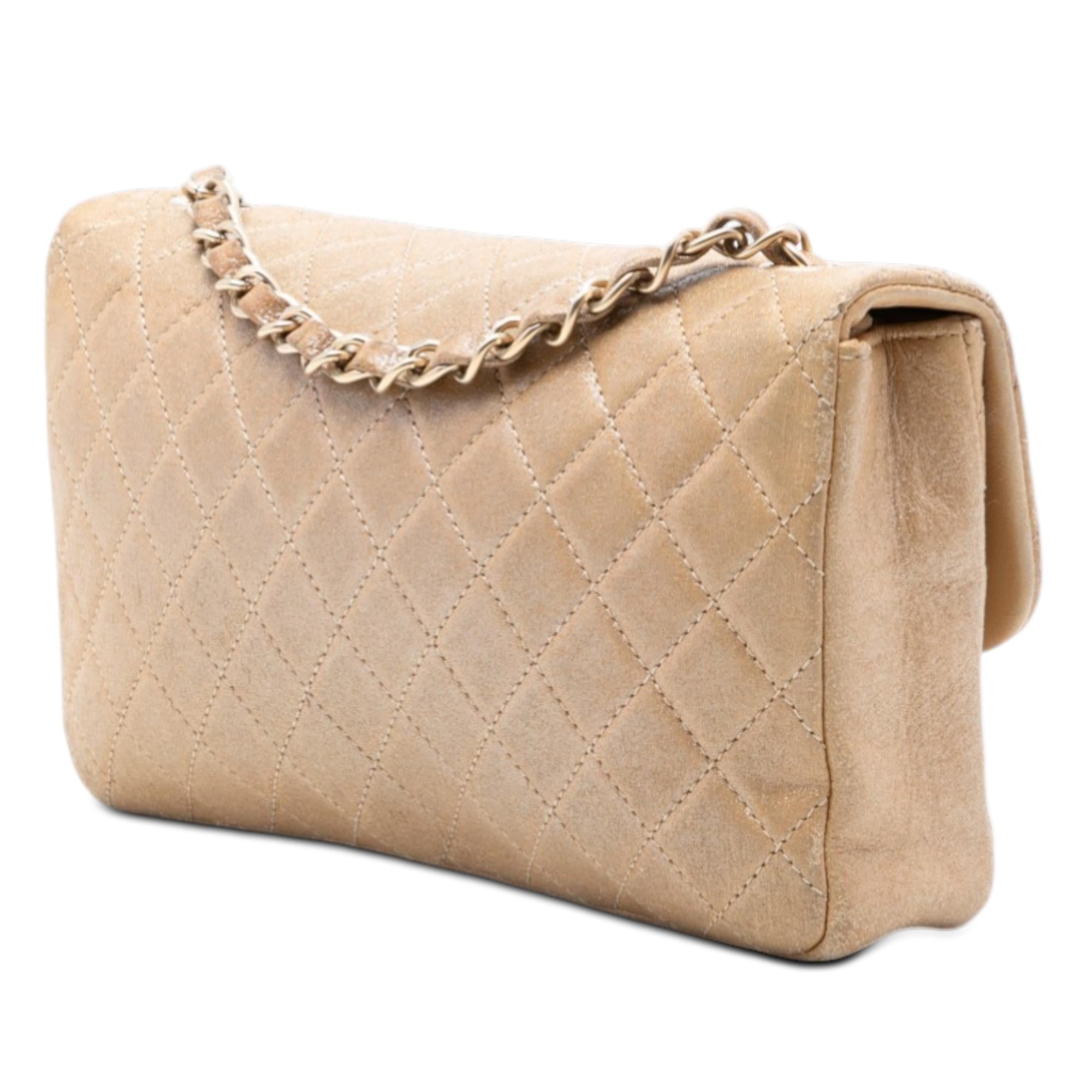 Chanel Small Quilted Iridescent Lambskin Pearl CC Crystal Flap