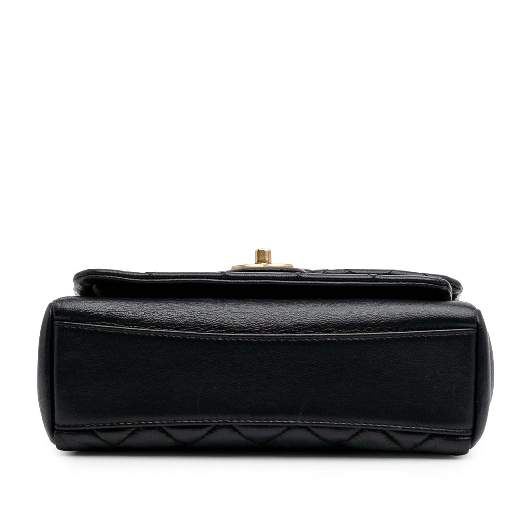 Chanel Small Quilted Lambskin Chain Link Flap