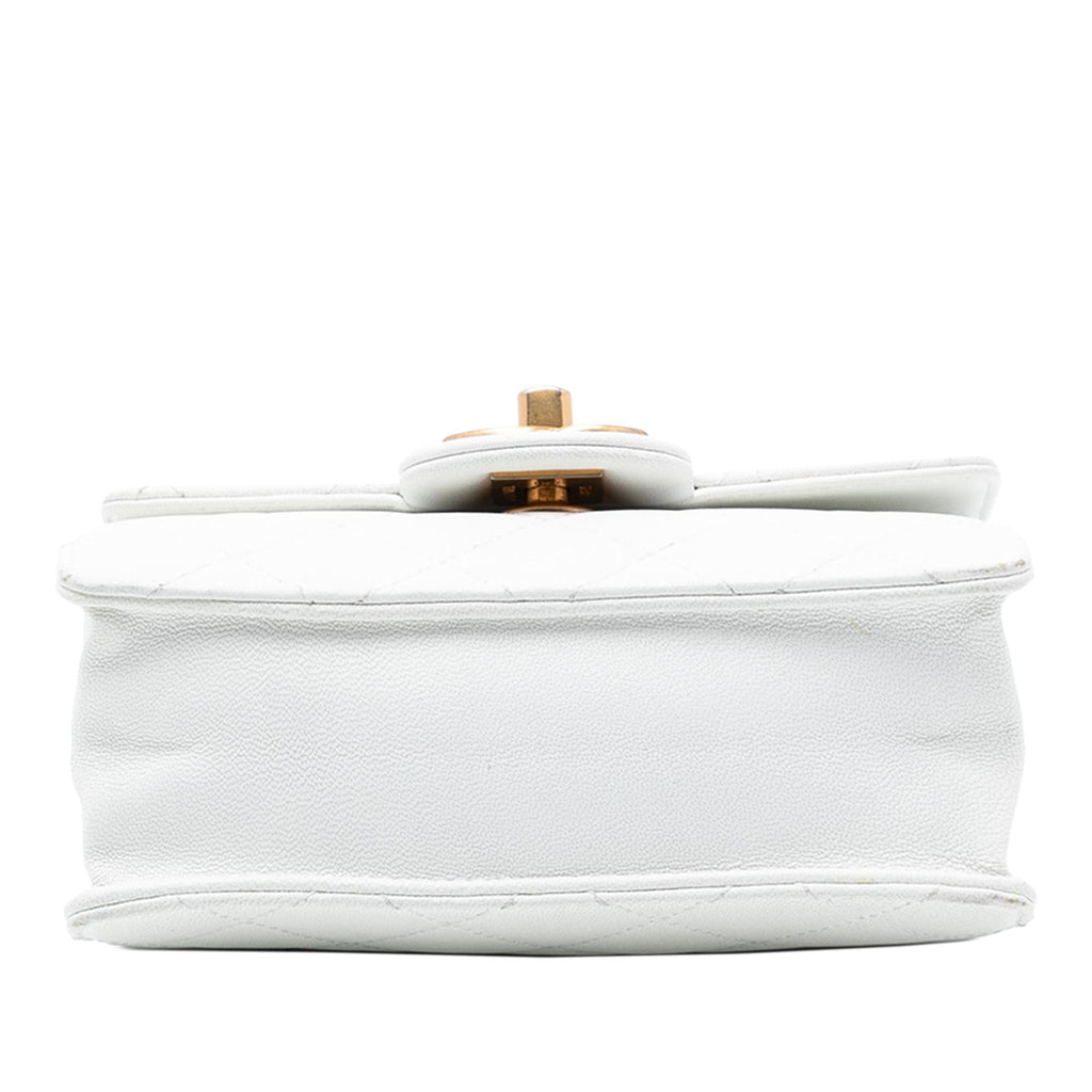 Chanel Small Quilted Lambskin Chic Pearls Flap