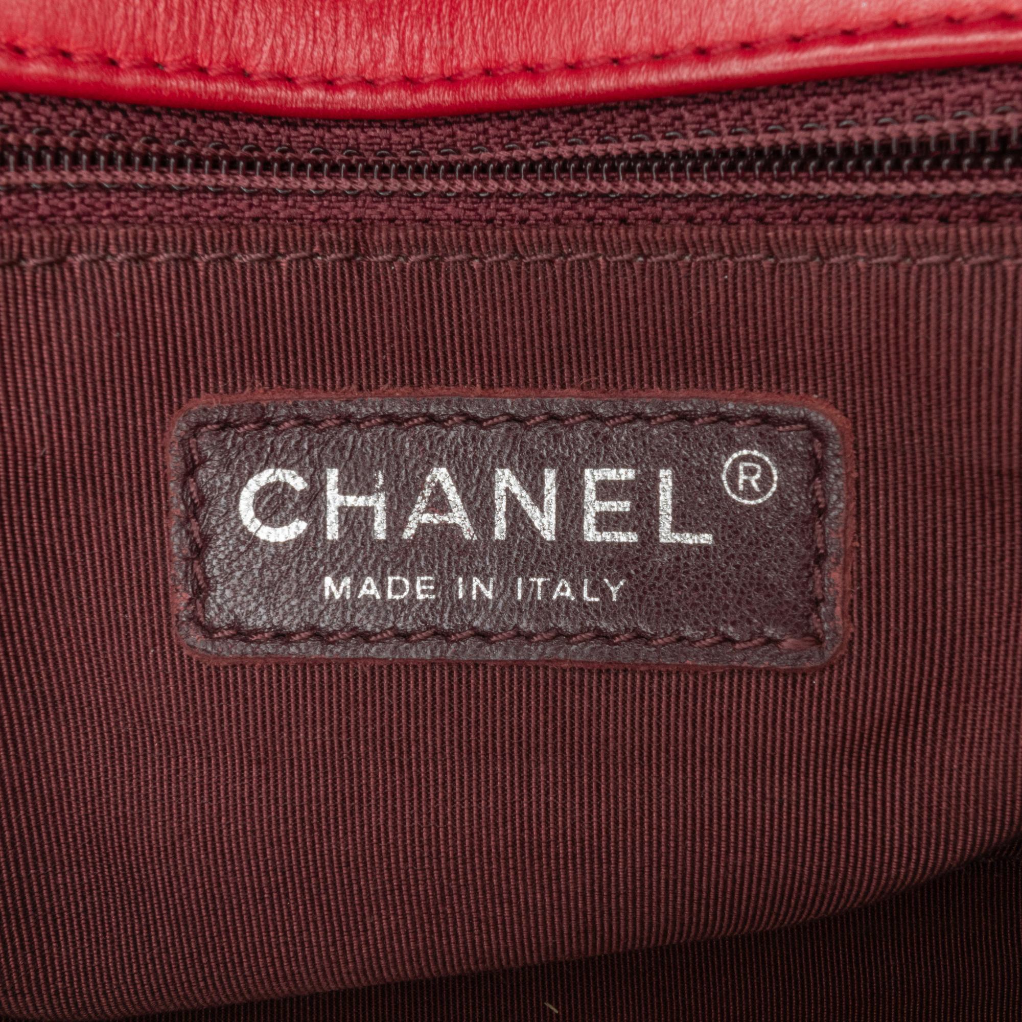 Chanel Small Quilted Lambskin and Caviar Bi Coco Flap (SHG-Vfboid)