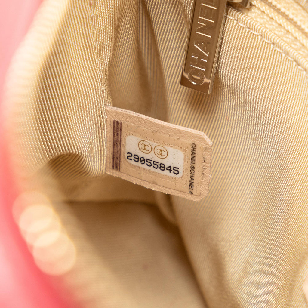 Chanel Small Rattan Gabrielle Crossbody (SHG-wNrleD)
