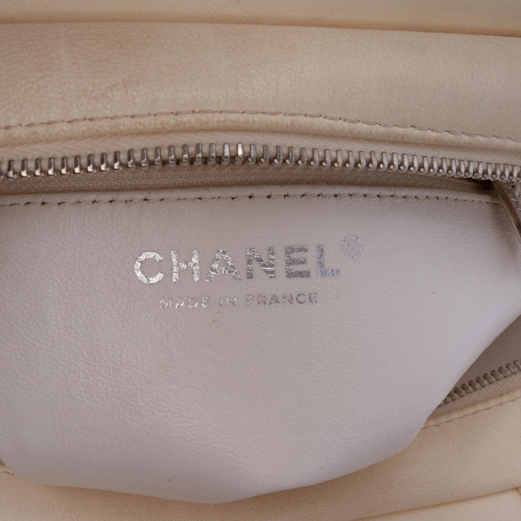 Chanel Small Tweed and Resin Zipped Shopping Bag