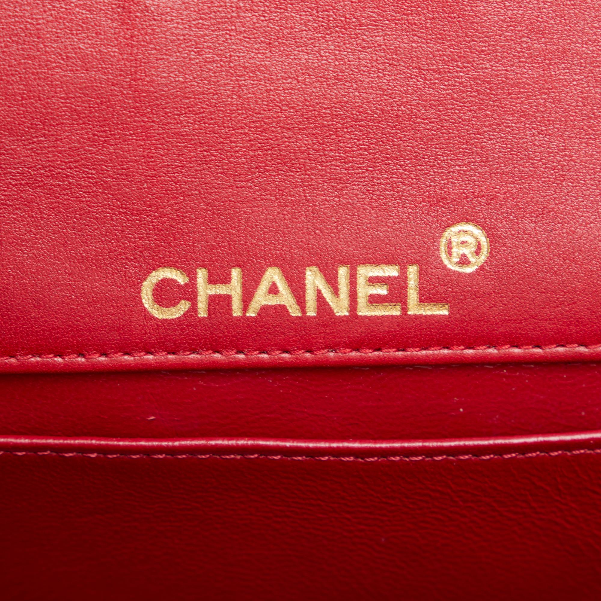 Chanel Small XL Quilted Lambskin Single Flap (SHG-0S1d5w)