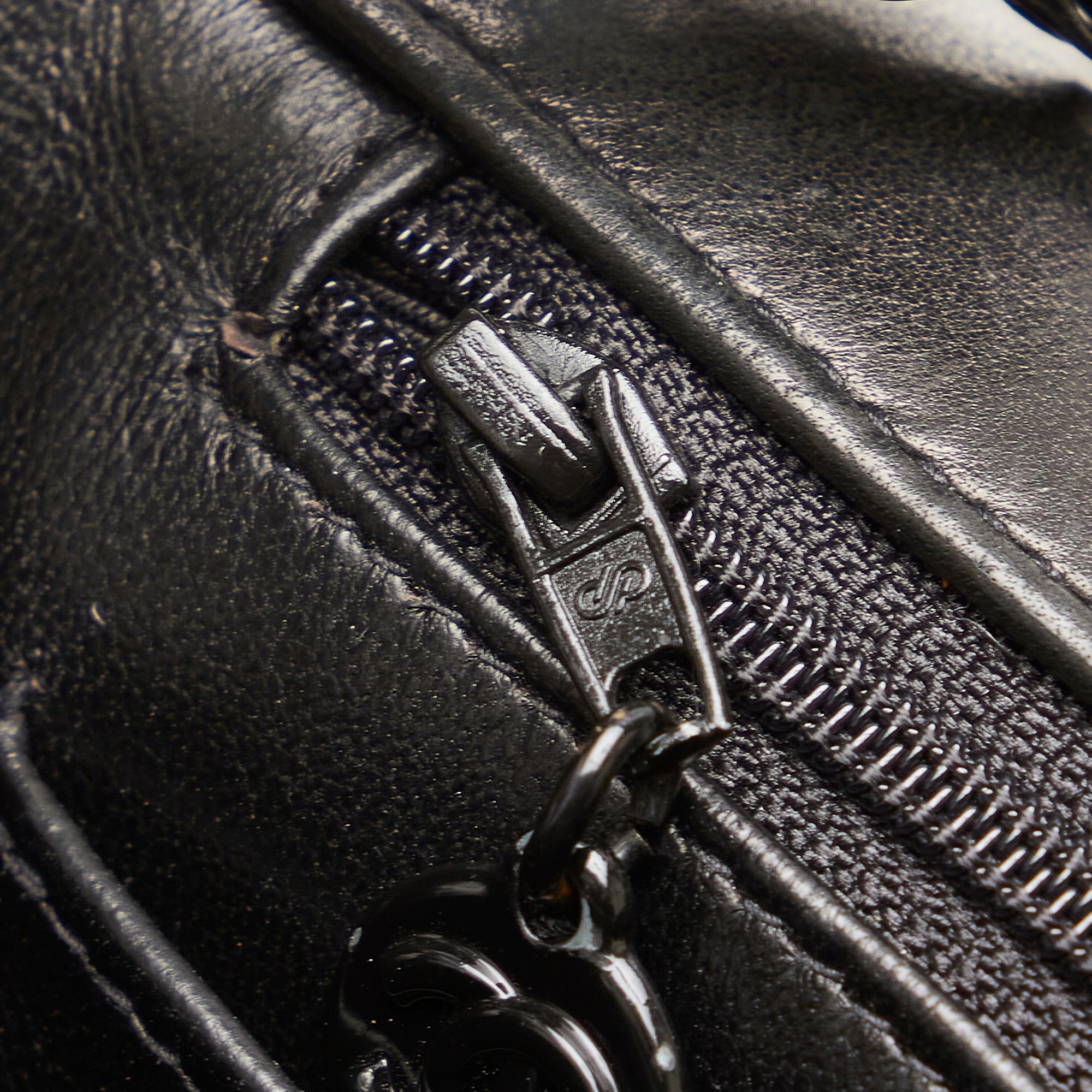 Chanel So Black Matelasse Patent Leather Single Flap Bag (SHG-XAF9hI)