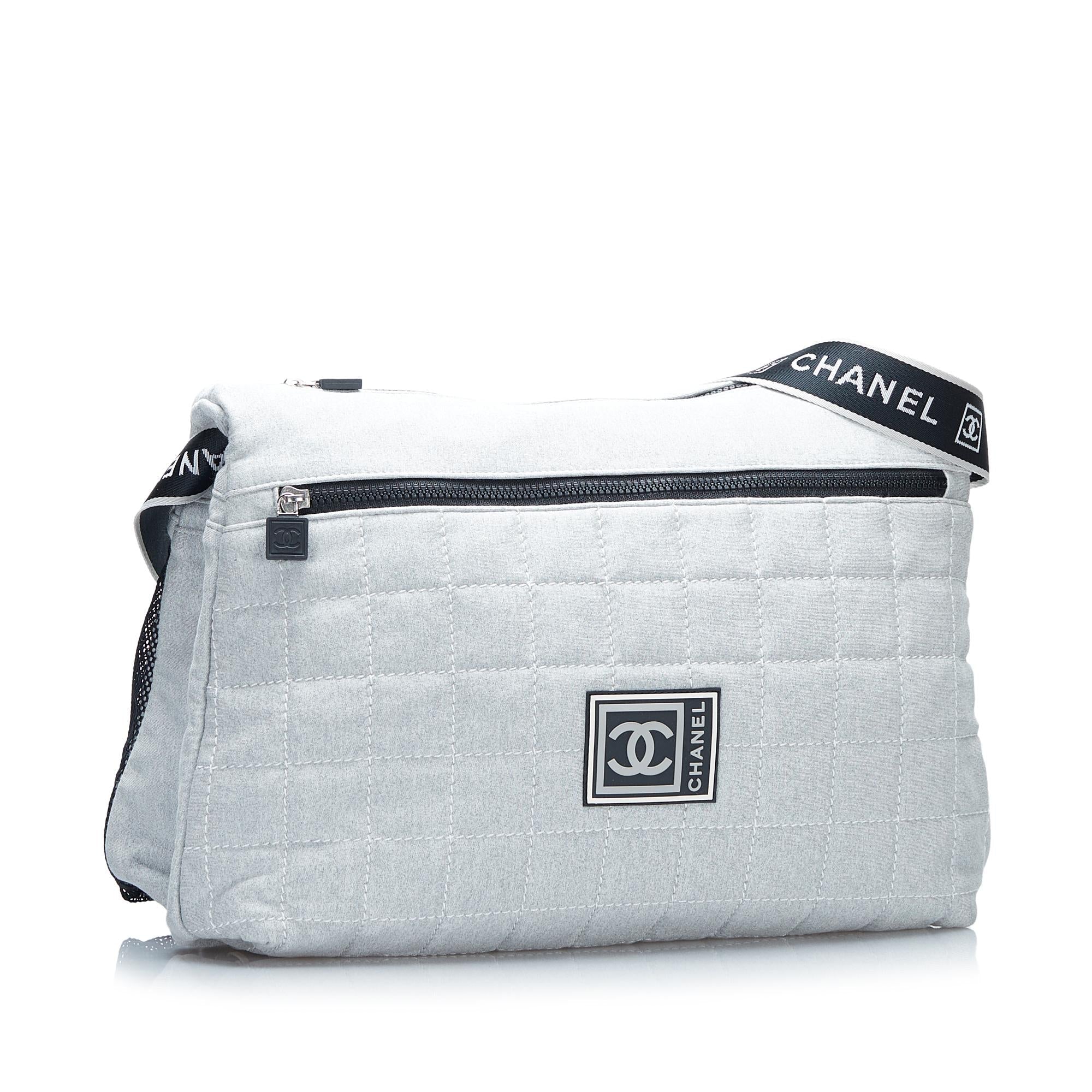 Chanel Sport Line Crossbody (SHG-PUmsqb)