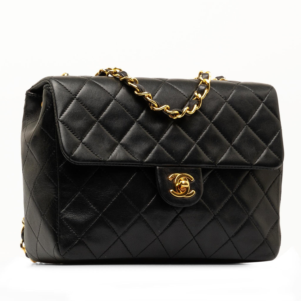 Chanel Square Classic Quilted Lambskin Flap (SHG-UItkKW)