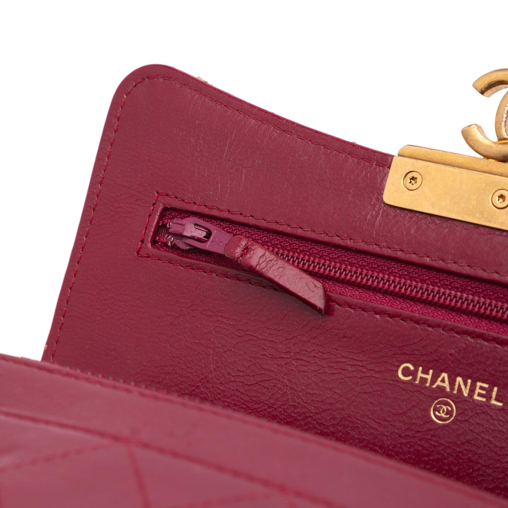 Chanel Stitched Goatskin Golden CC Wallet On Chain