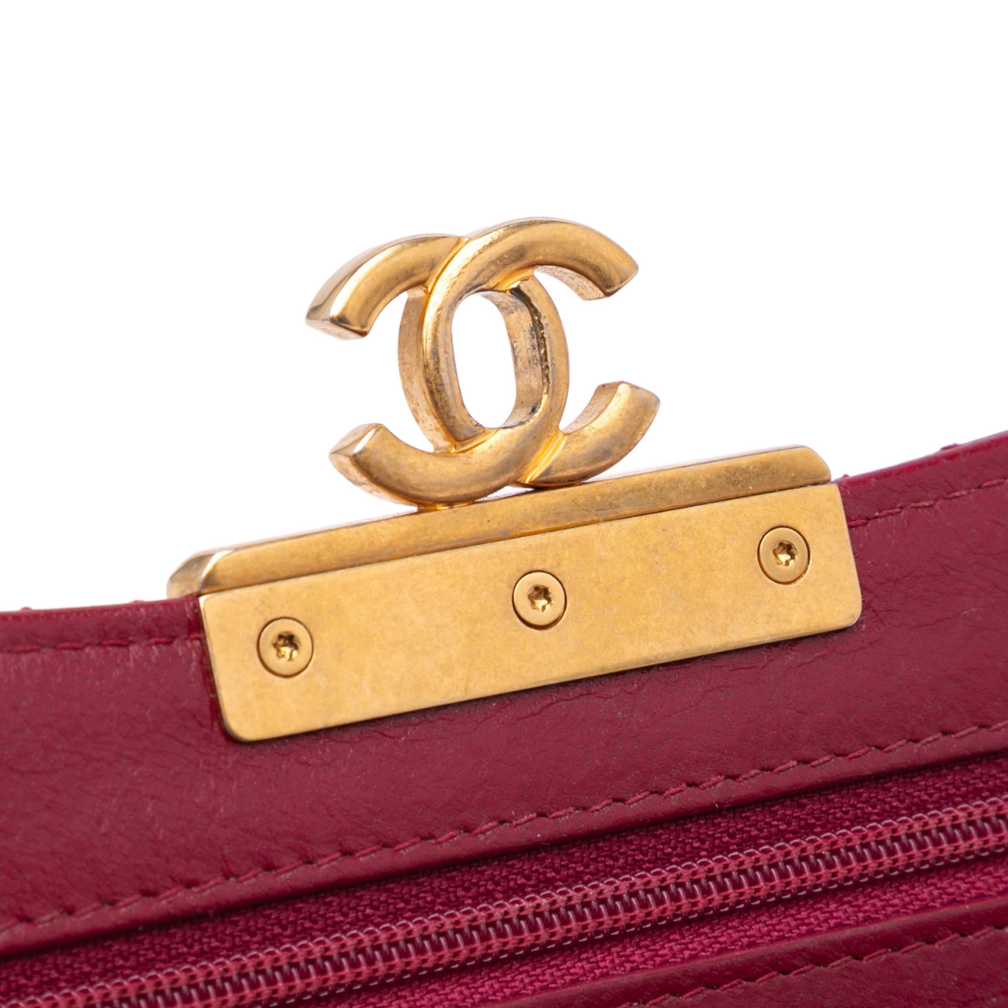 Chanel Stitched Goatskin Golden CC Wallet On Chain